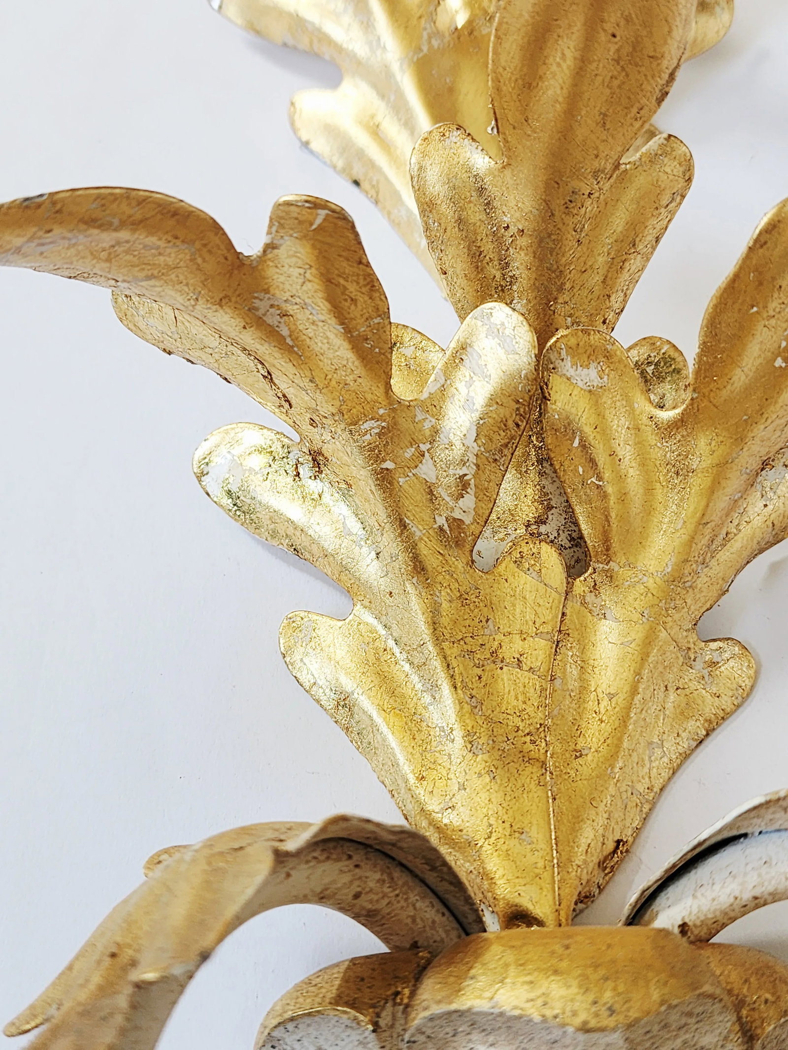 Vintage Italian Giltwood & Tole Pineapple Candle Wall Sconces - 11