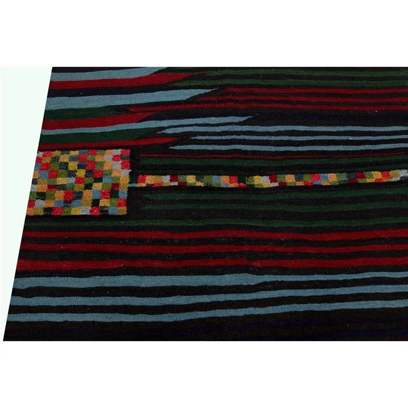 Handwoven Scandinavian Style Persian Kilim Area Rug - 4'5" * 5'9'' - 8
