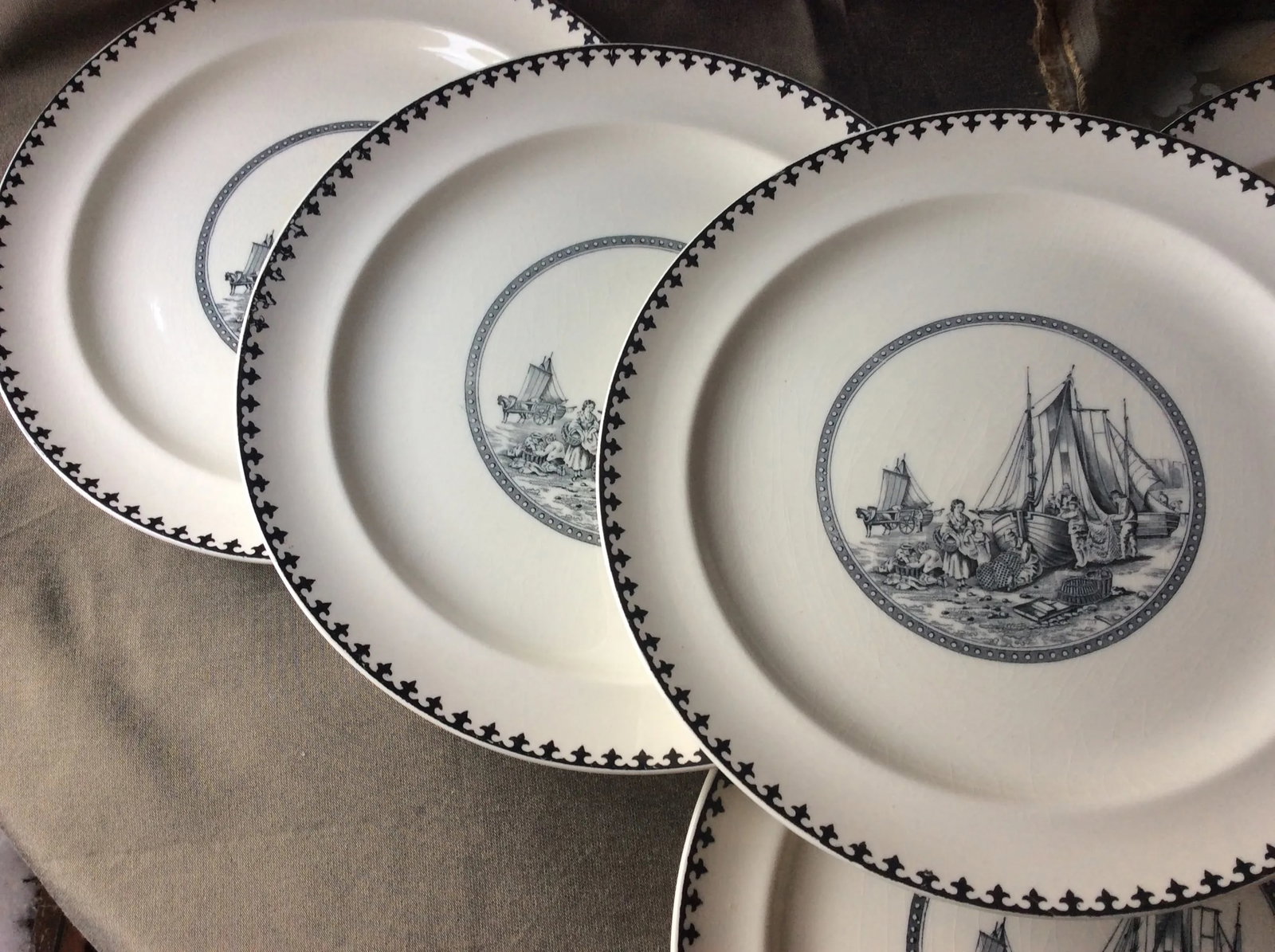1930s Cauldon England Stoneware ( Plates - 6