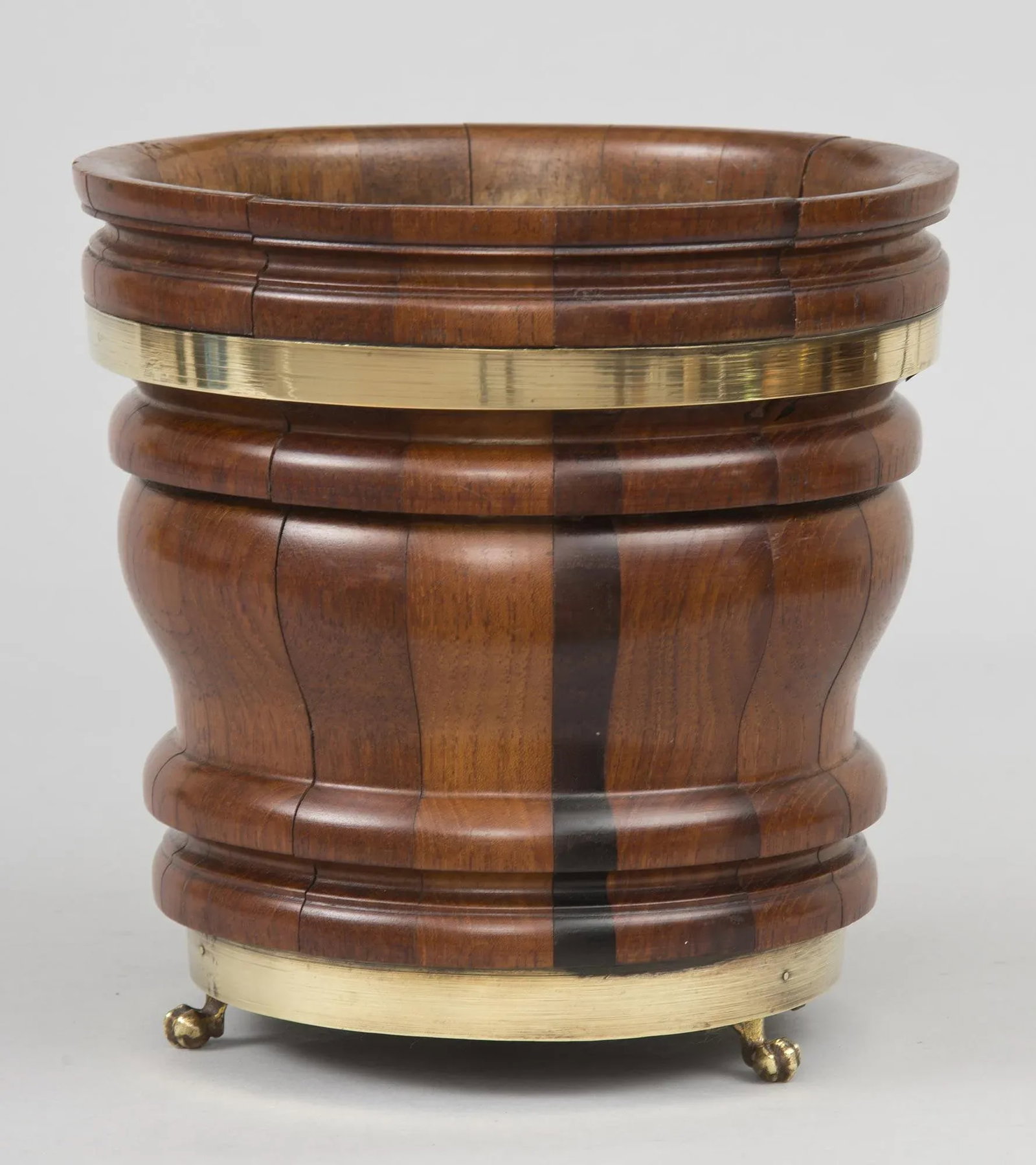 Georgian Walnut Jardiniere, Circa 1820 - 3