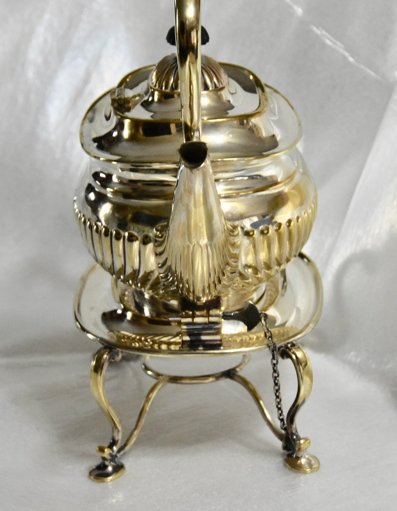 Sheffield Silver Plate Locking Tilting Kettle on Stand W/ Burner - 5