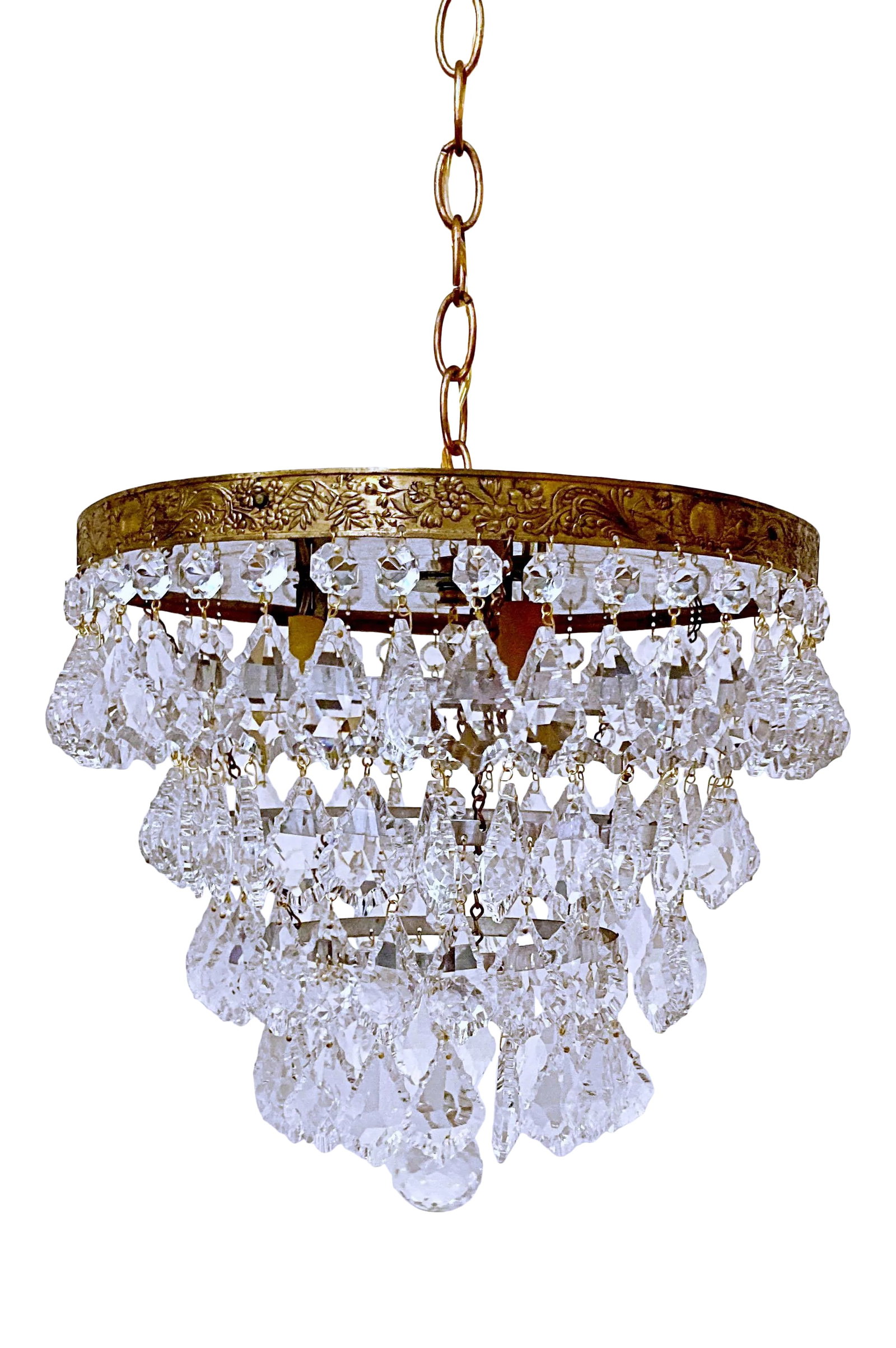 Vintage 1950s Italian Brass Upside Down Layered Cake Chandelier: This is an Italian brass rim chandelier dressed with octagon chain and pendeloque cut crystals drops. It has 3 Edison base sockets. Rewired and restored. it can be either hanged with the chain or conv