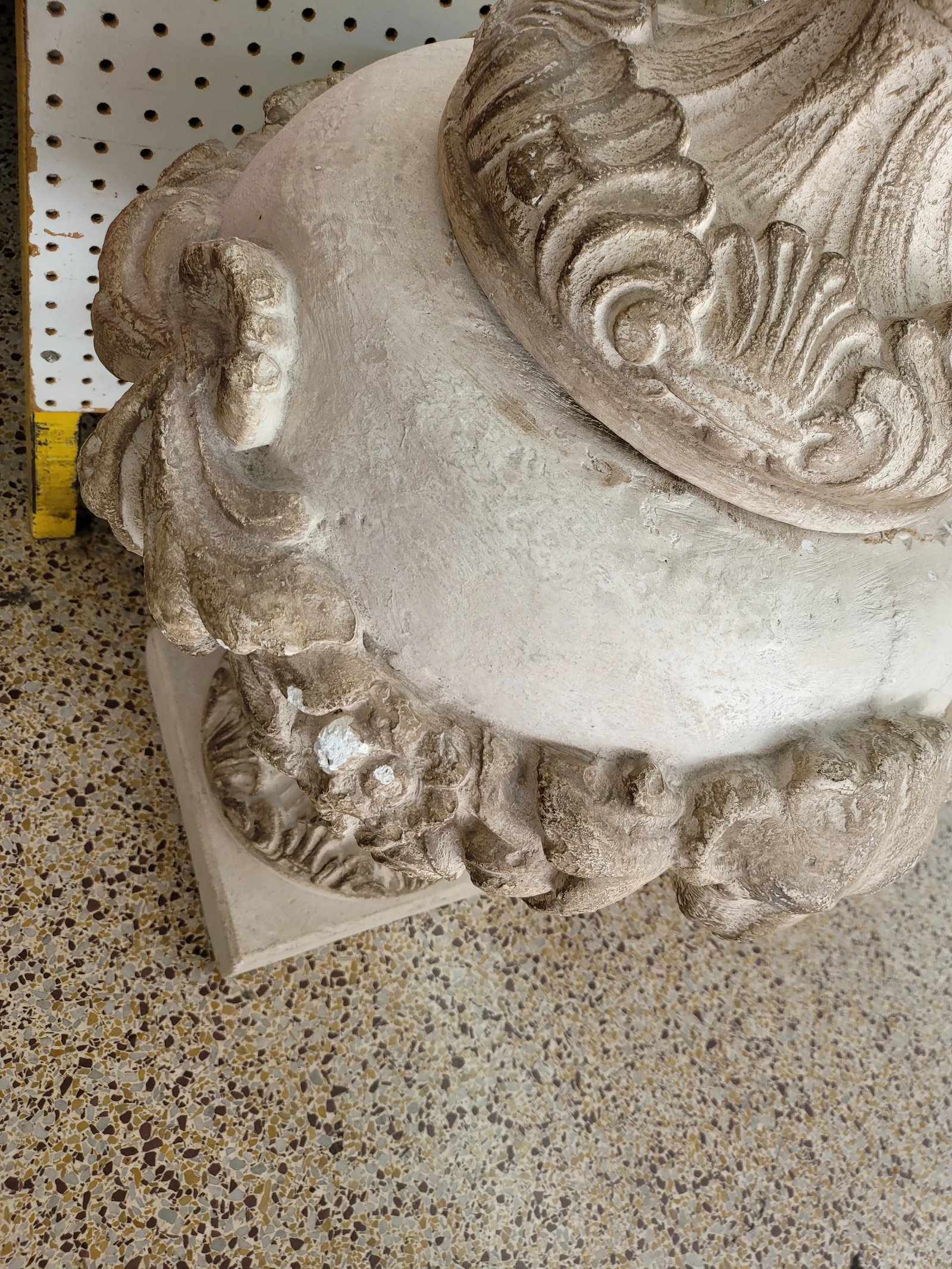Vintage Concrete Urns With Rams Heads & Garlands - 10