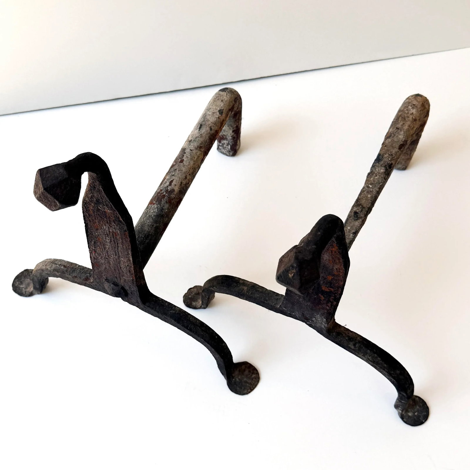Pair of American Wrought Iron 'Goose-Neck' Andirons, Late 18th or Early 19th Century - 2
