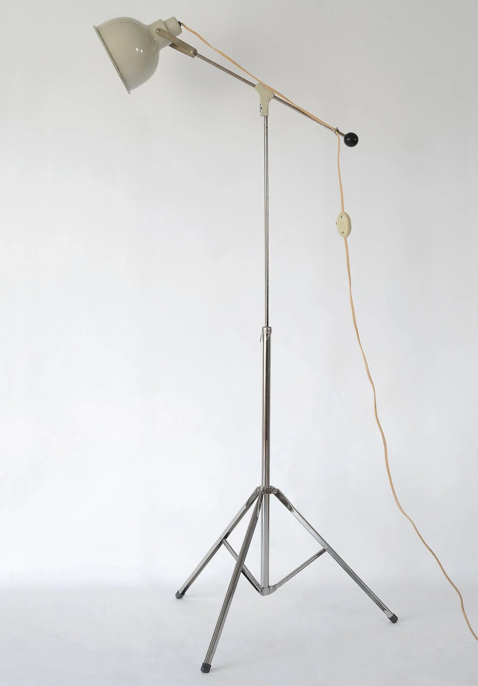 1950s Industrial Articulating Bretford Metal Tripod Floor Lamp - 13
