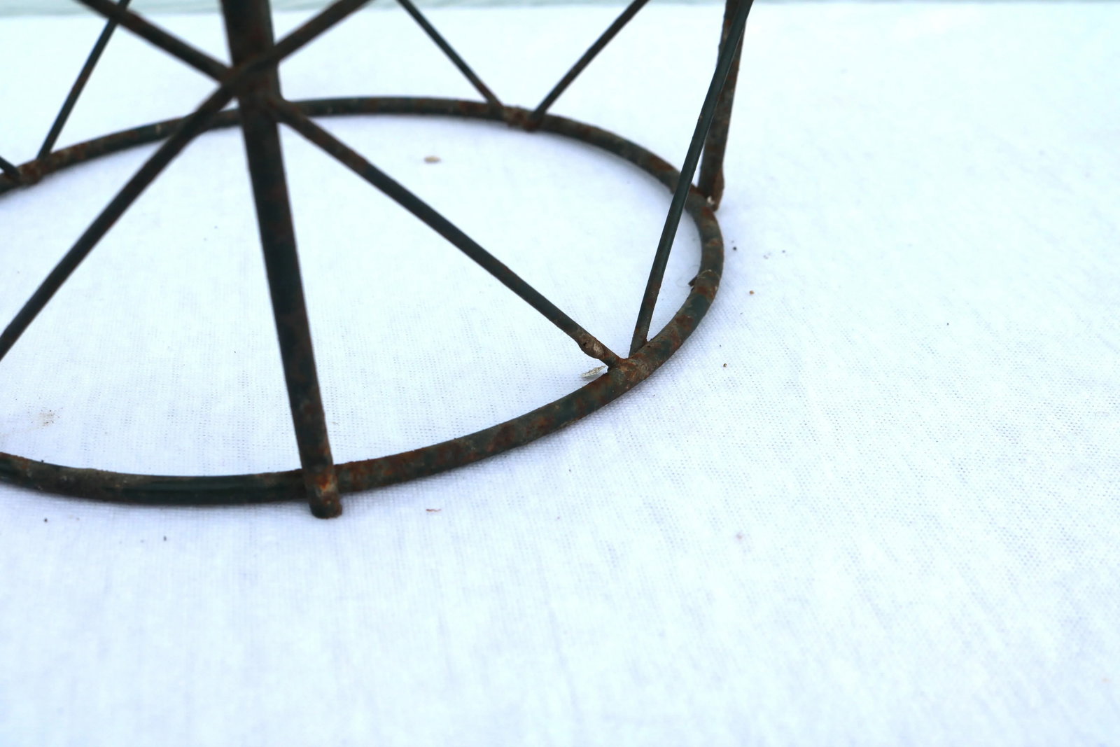 1950s Wrought Iron Garden Patina Topiaries / Plant Vining Flower Trellises - Set of 2 - 4