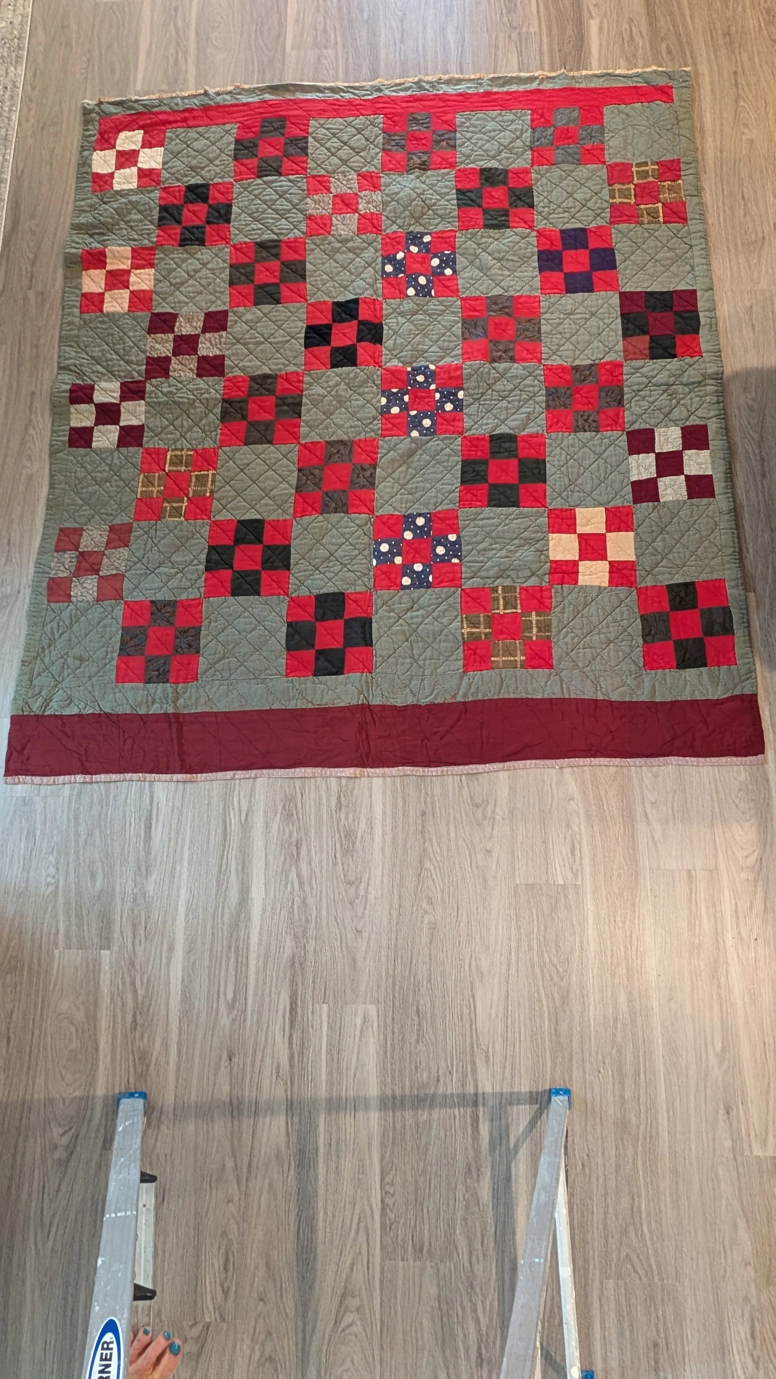 Vintage Country Style Handmade Block Quilt - 10