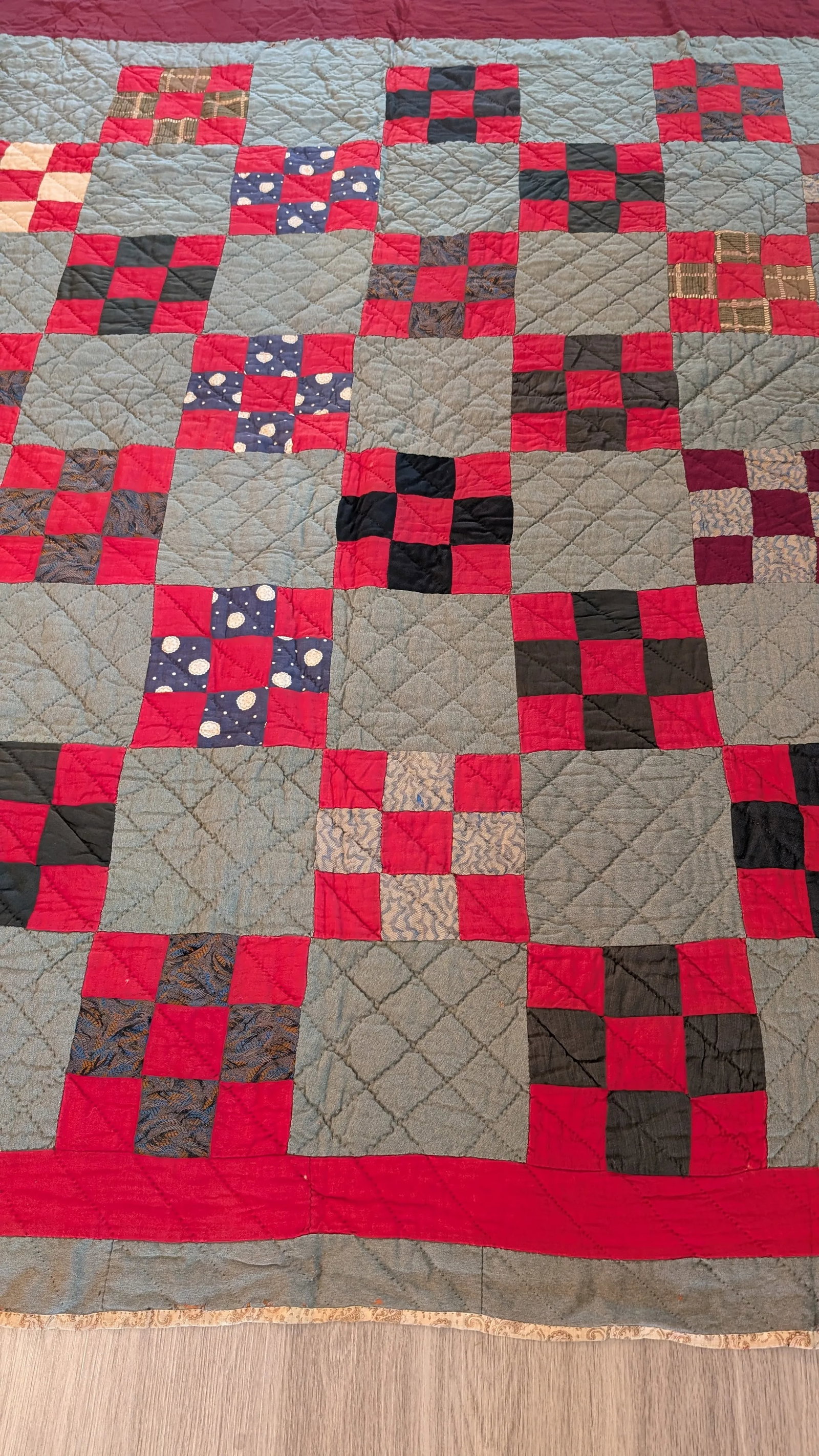 Vintage Country Style Handmade Block Quilt - 7