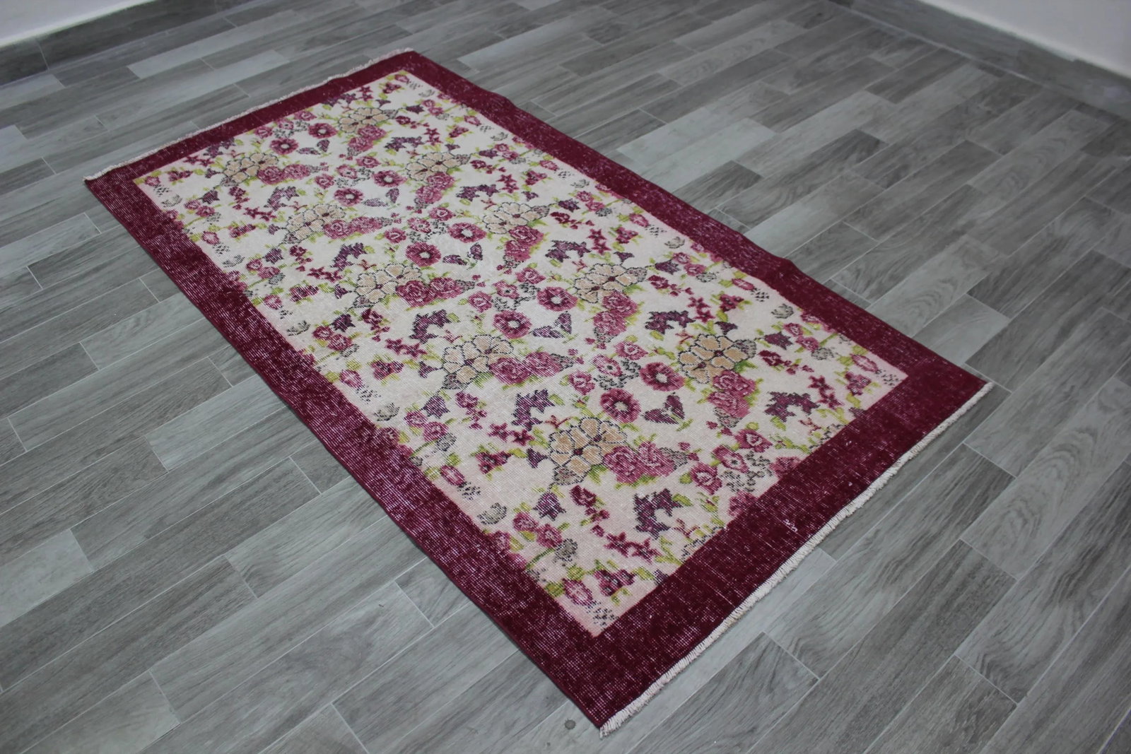 1970s Southwestern Style Floral Design Wool Wine Red Turkish Vintage Rug - 2