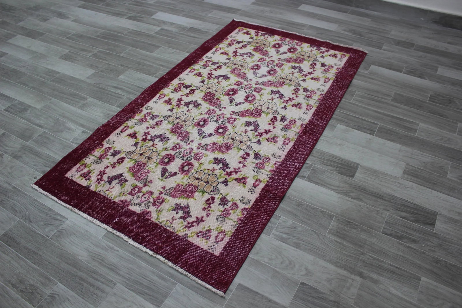 1970s Southwestern Style Floral Design Wool Wine Red Turkish Vintage Rug - 3