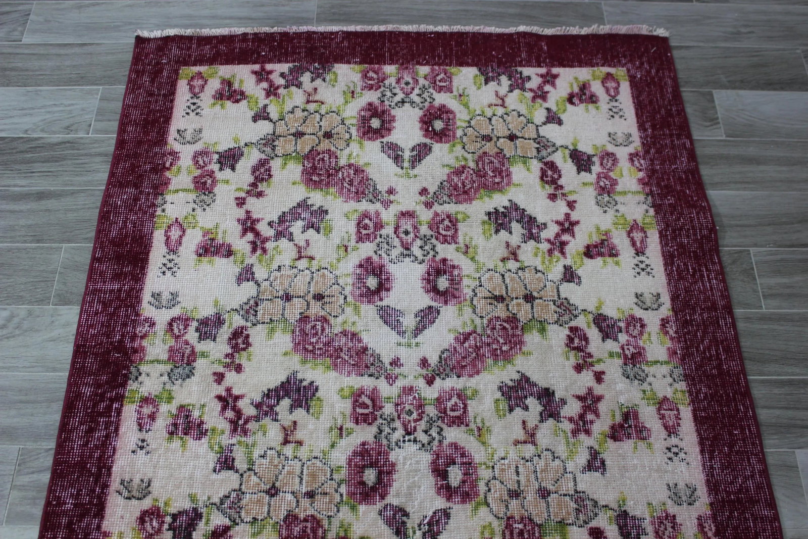 1970s Southwestern Style Floral Design Wool Wine Red Turkish Vintage Rug - 5