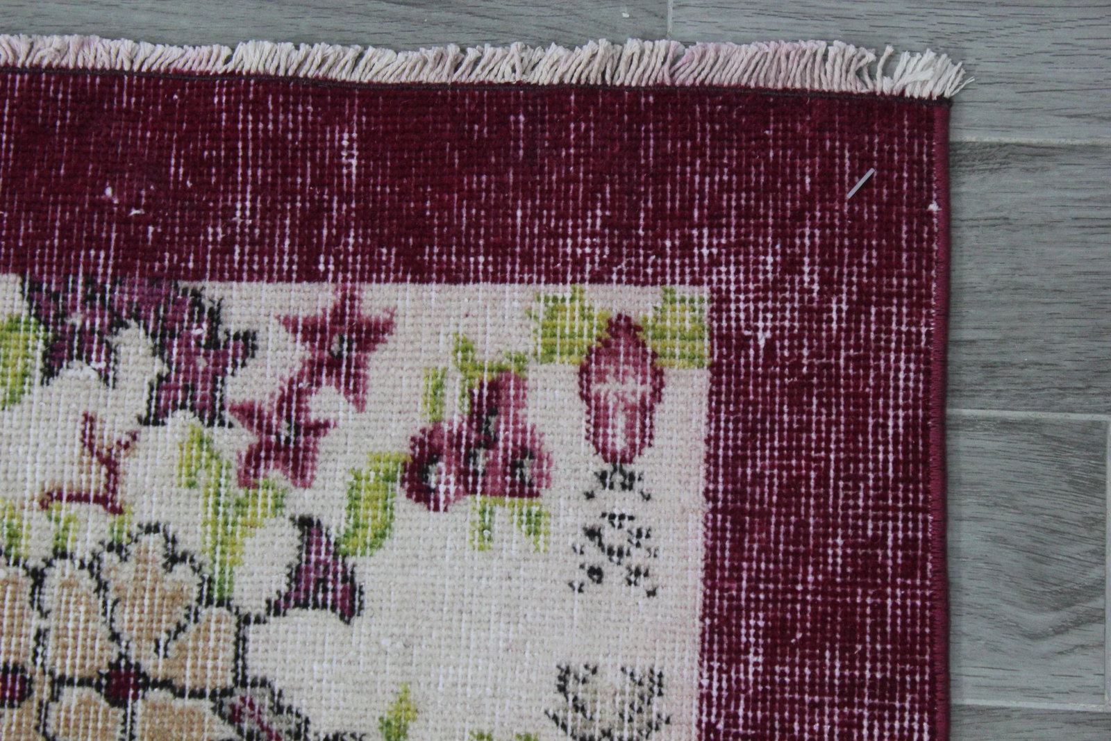 1970s Southwestern Style Floral Design Wool Wine Red Turkish Vintage Rug - 9