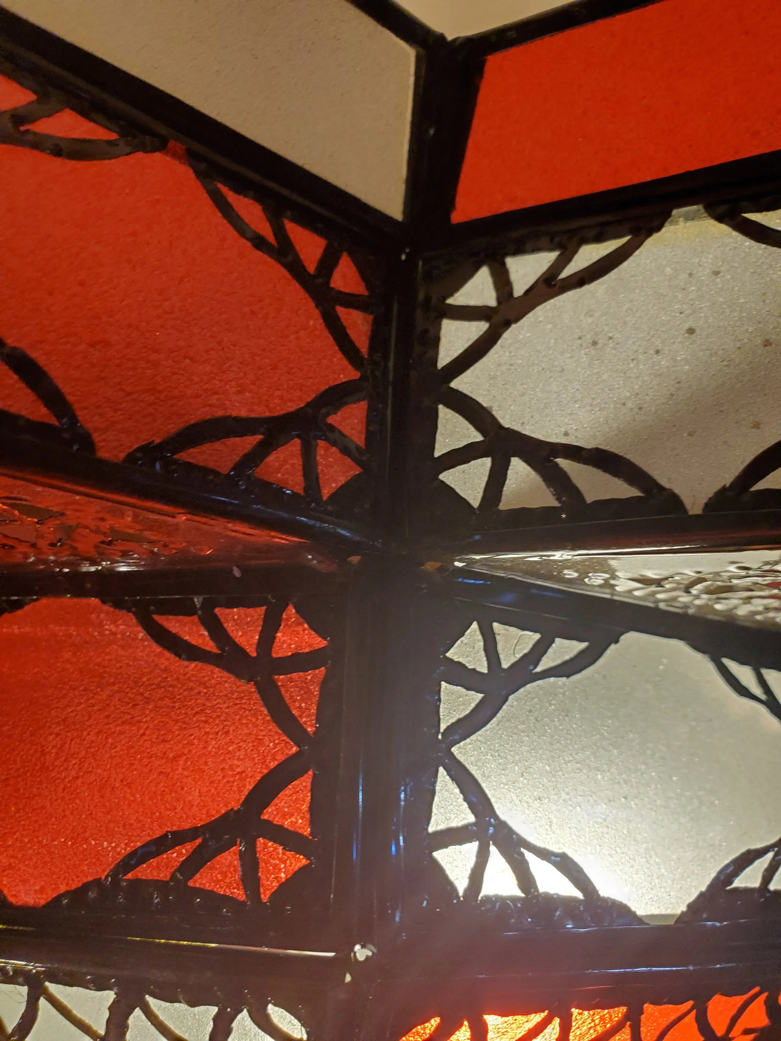 Moroccan Nejma Style Red and White Glass Lantern - 4