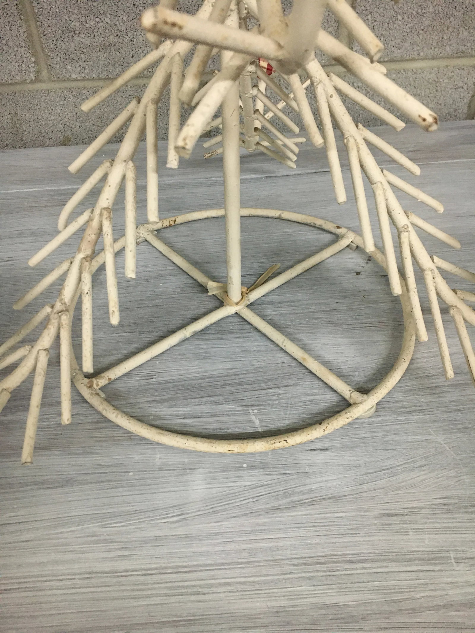 Nordic Christmas Tree Candelabra Stand - 4