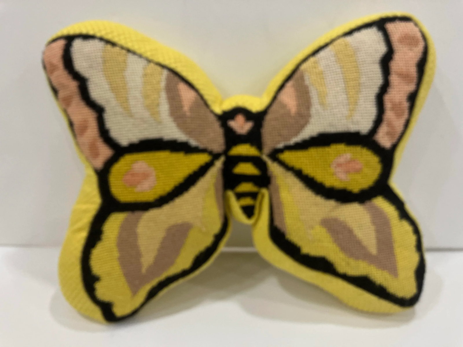Pair of 1980s Butterfly Needlepoint Pillows - 4