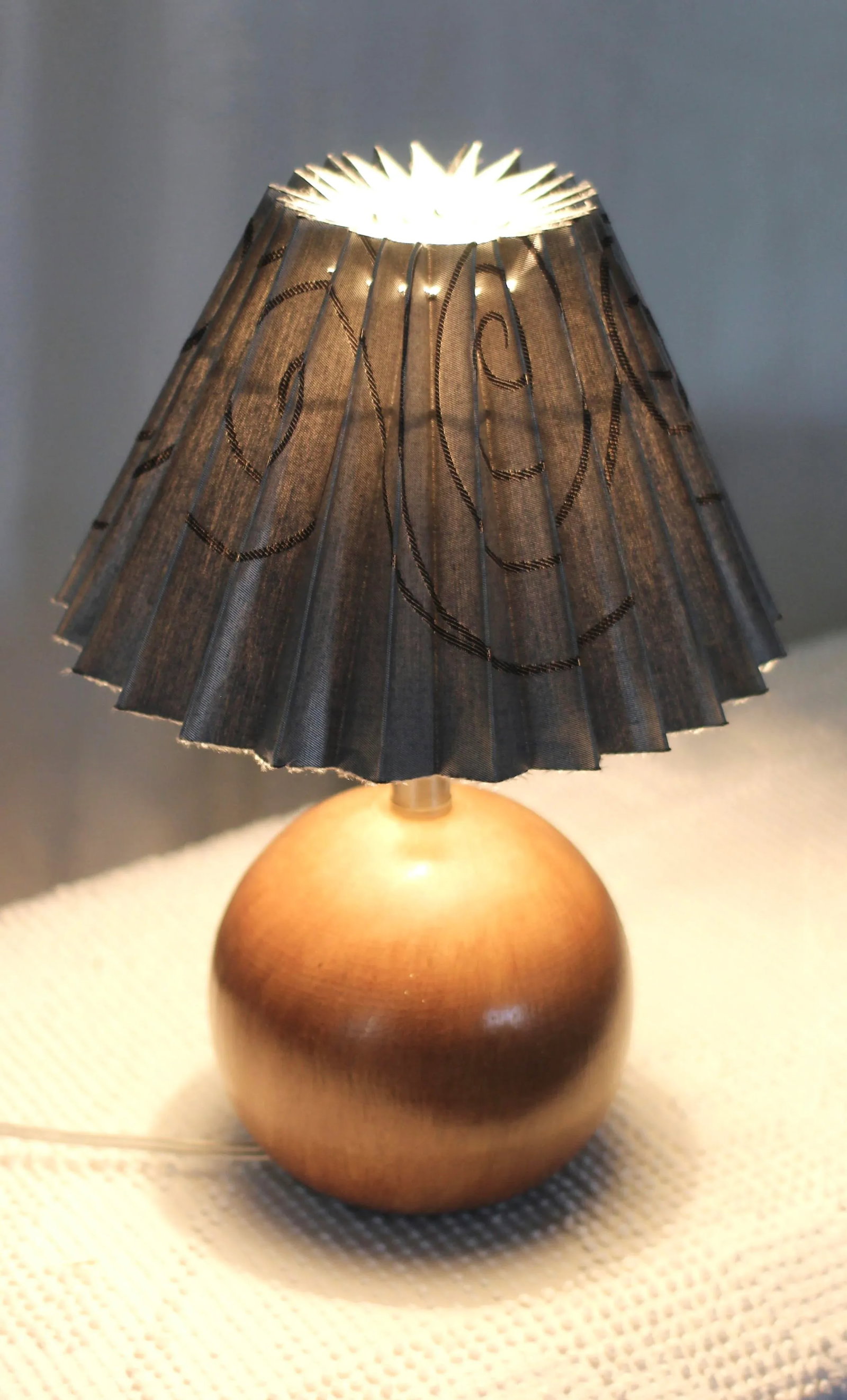 Small Contemporary Wooden Orb Table Lamp With Blue Pleated Shade - 2