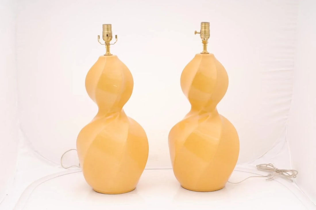 Beautiful Yellow Crackle Ceramic Double Gourds, Circa 1970s - 7