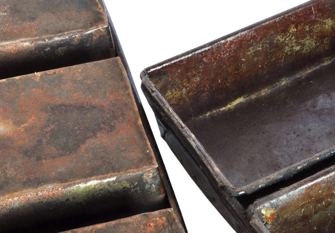 Vintage Bread Pans - Pair - 3