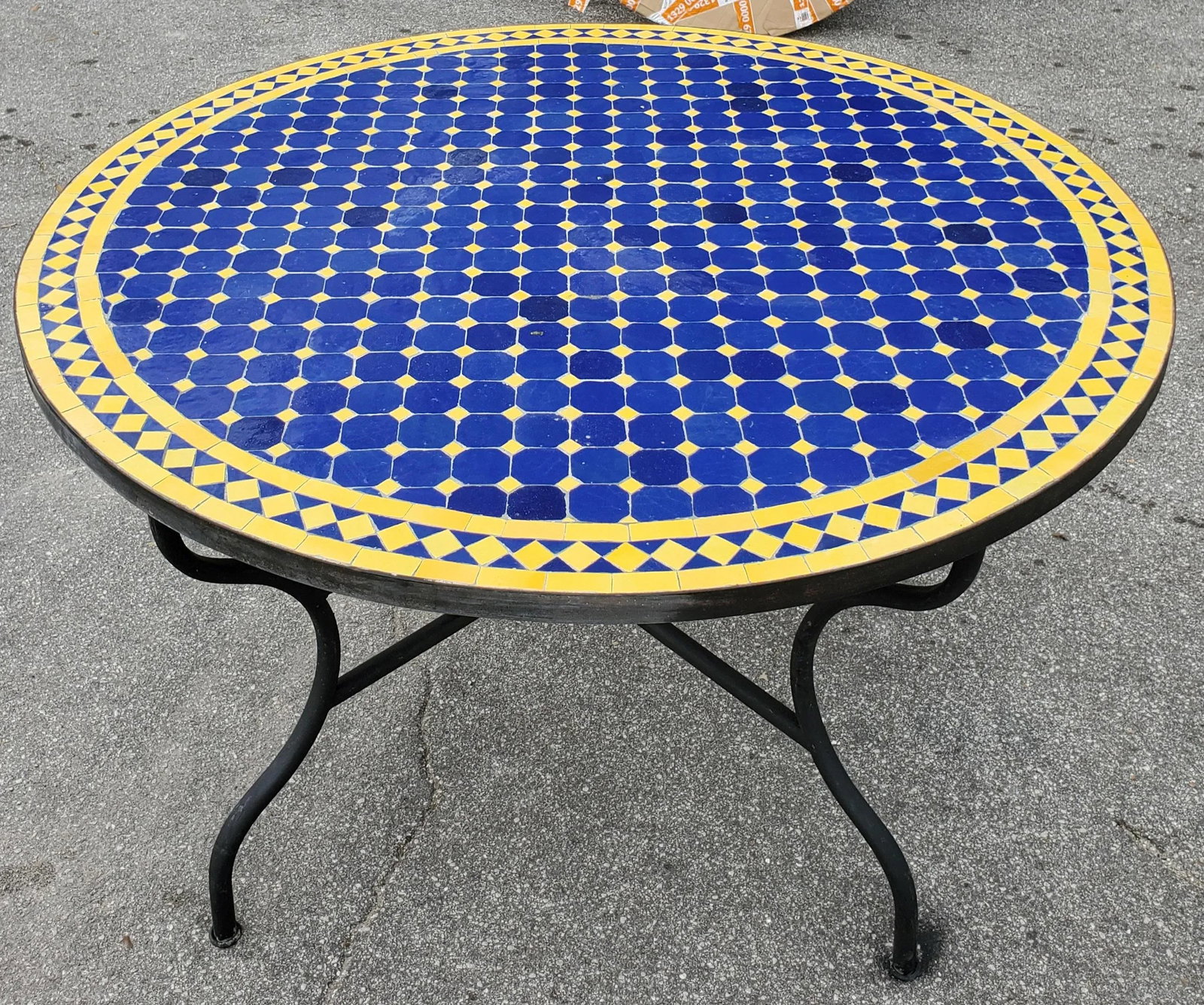 48" Round Moroccan Mosaic Table, Blue / Yellow - 7