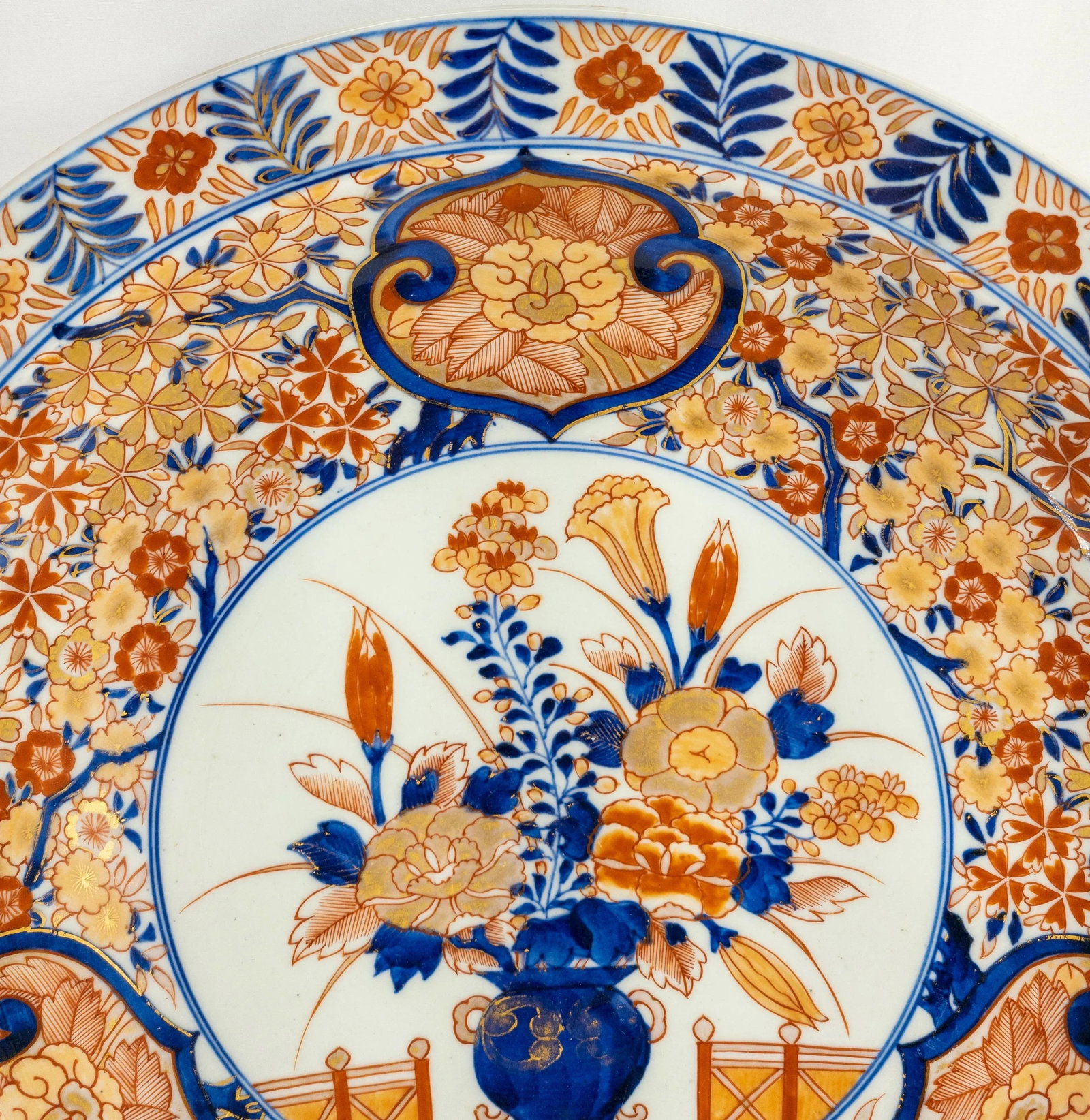 19th Century Japanese Imari Blue and Red Gilt Porelain Charger - 2
