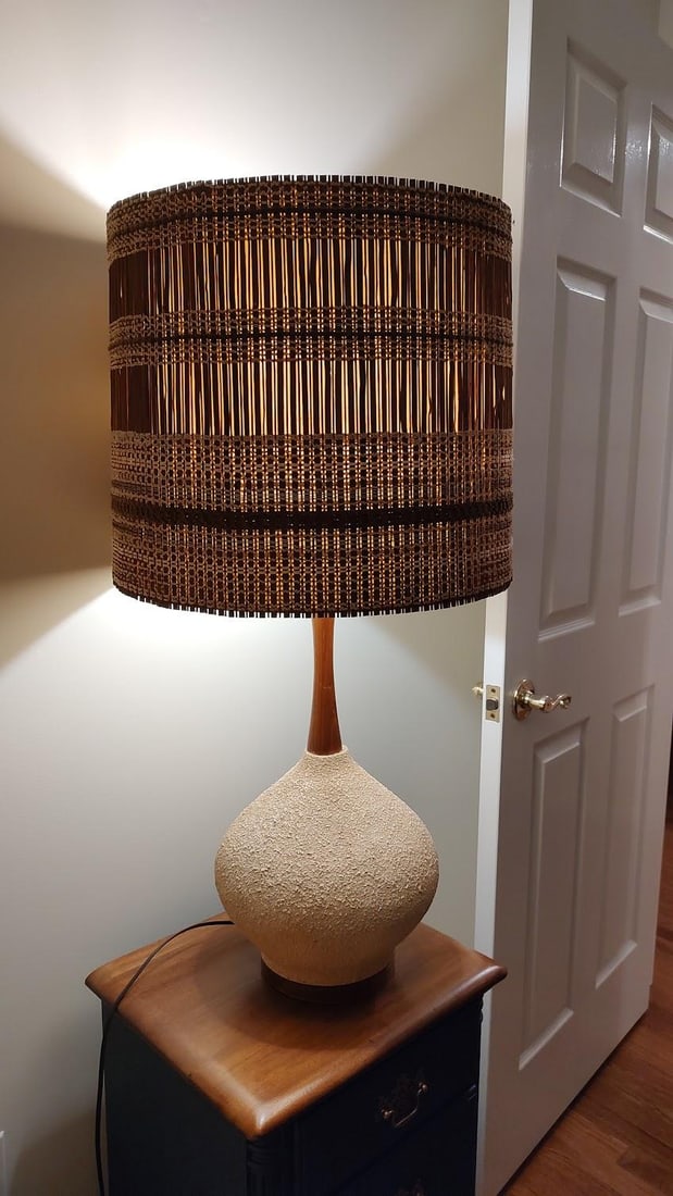 1950s Mid Century Modern Maria Kipp Lampshade and Lamp - 11