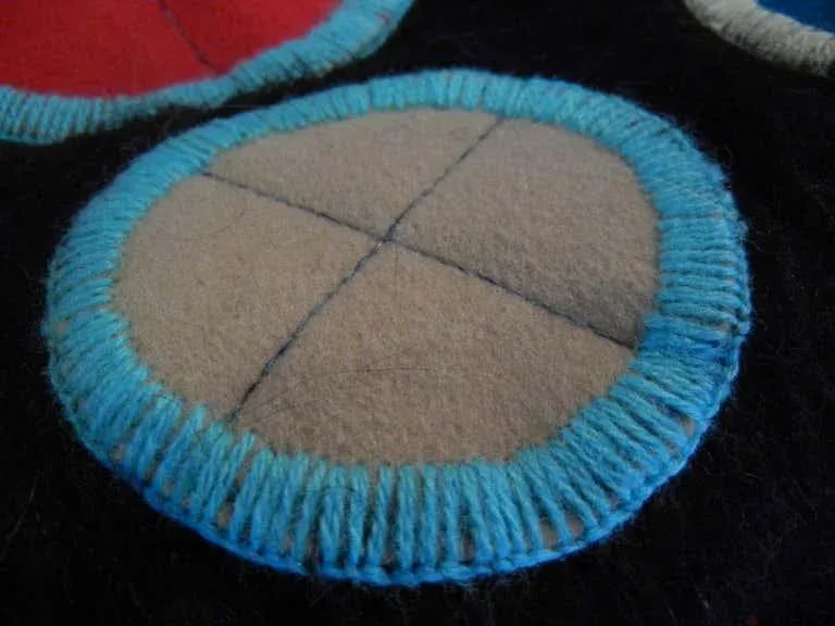 1960s Folk Art Pop Art Wall Hanging Quilt - 7