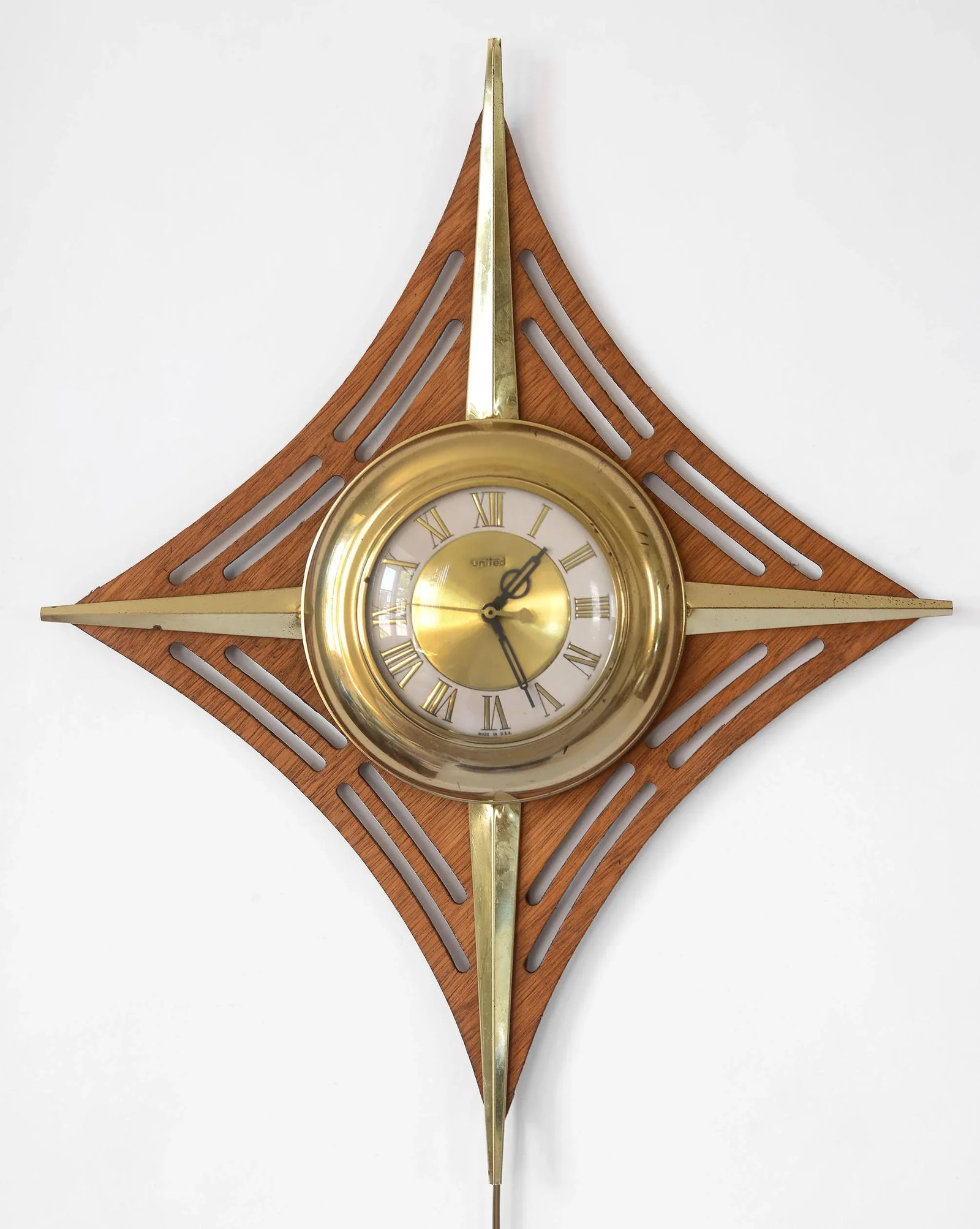1950s United Mid Century Laminated Teak & Brass Diamond-Shaped Clock - 12