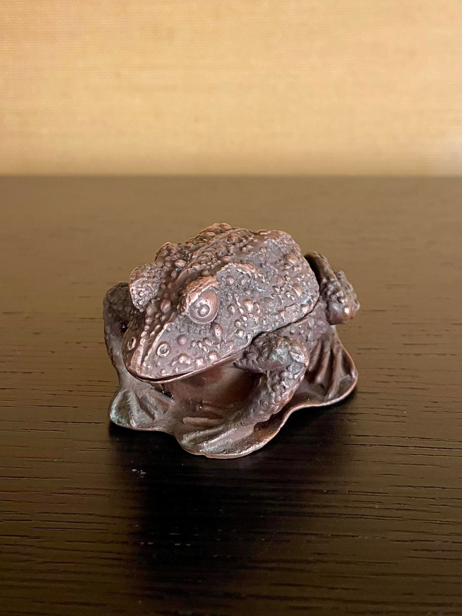 Vintage Japanese Cast-Metal Toad Trinket Box - 10