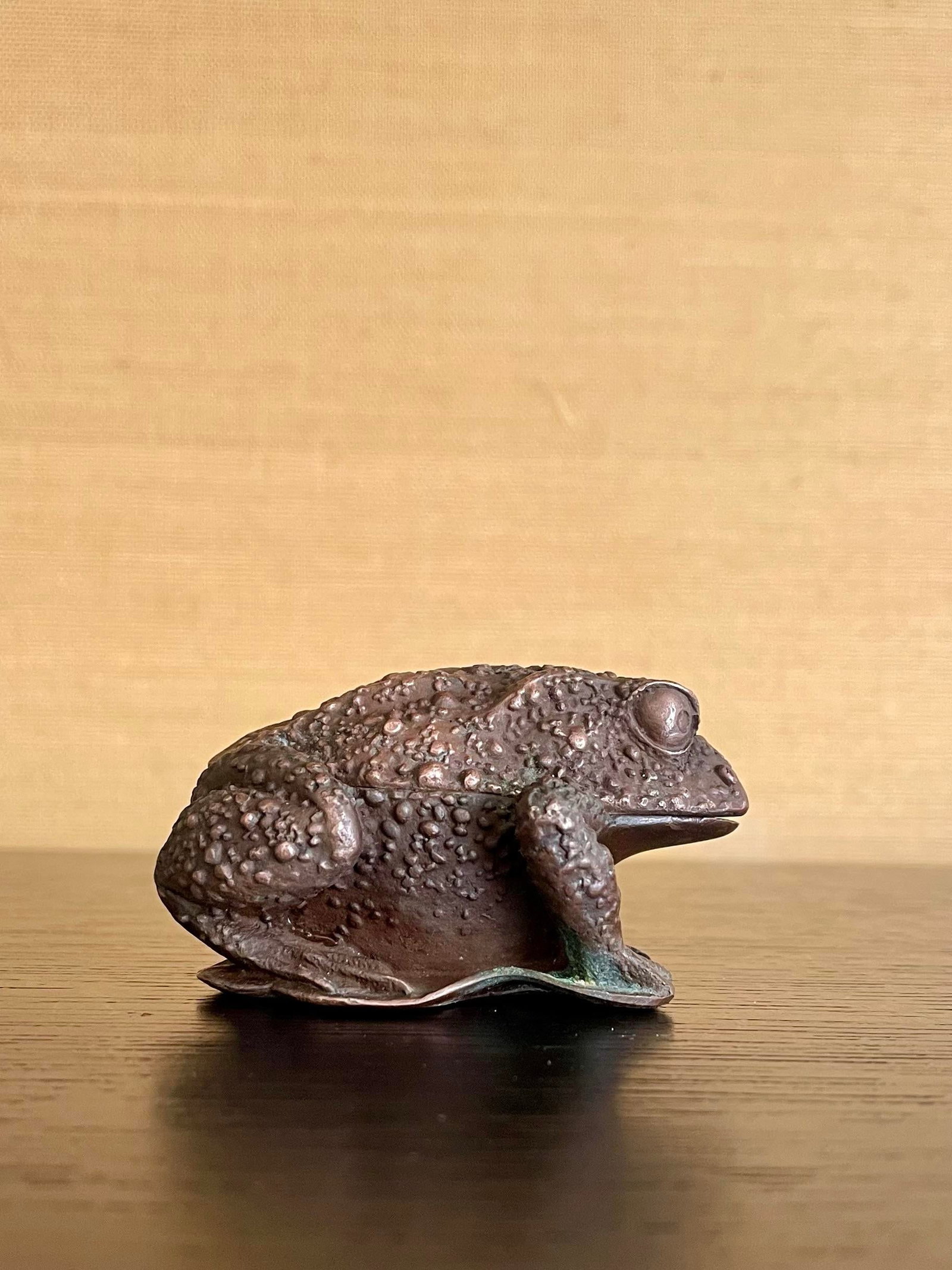 Vintage Japanese Cast-Metal Toad Trinket Box - 12