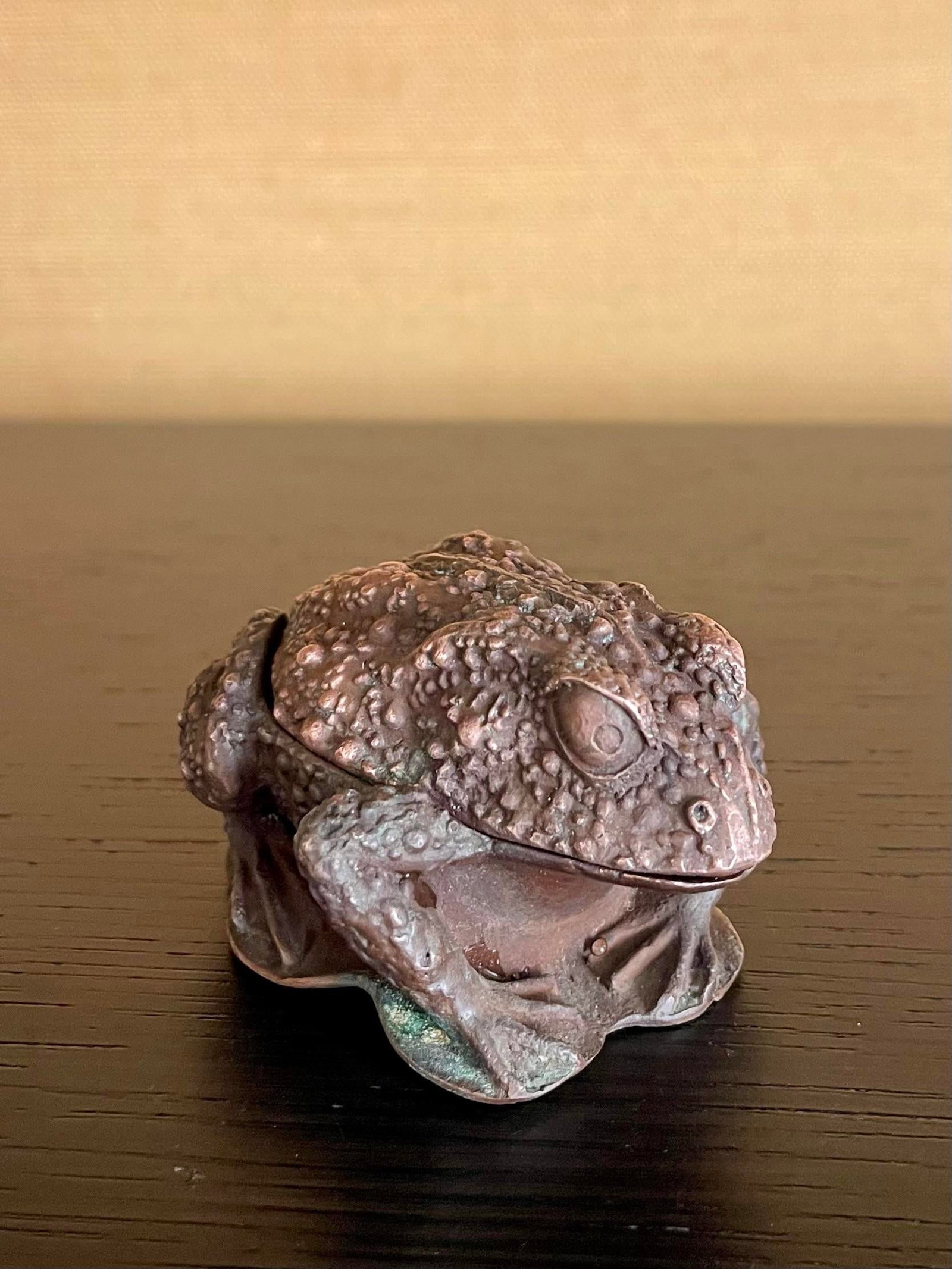 Vintage Japanese Cast-Metal Toad Trinket Box - 3
