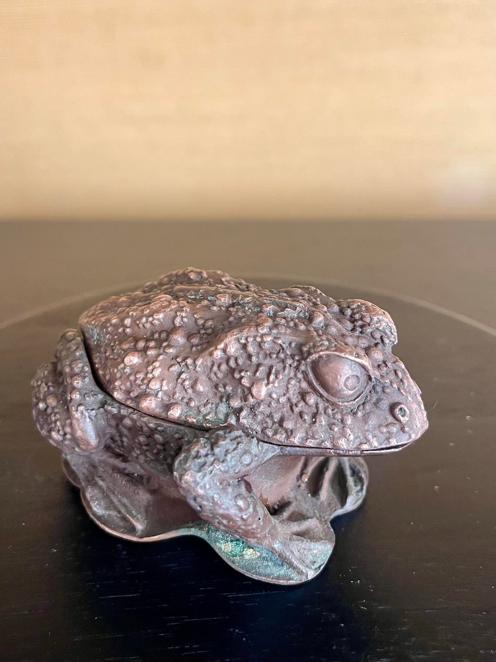 Vintage Japanese Cast-Metal Toad Trinket Box - 9