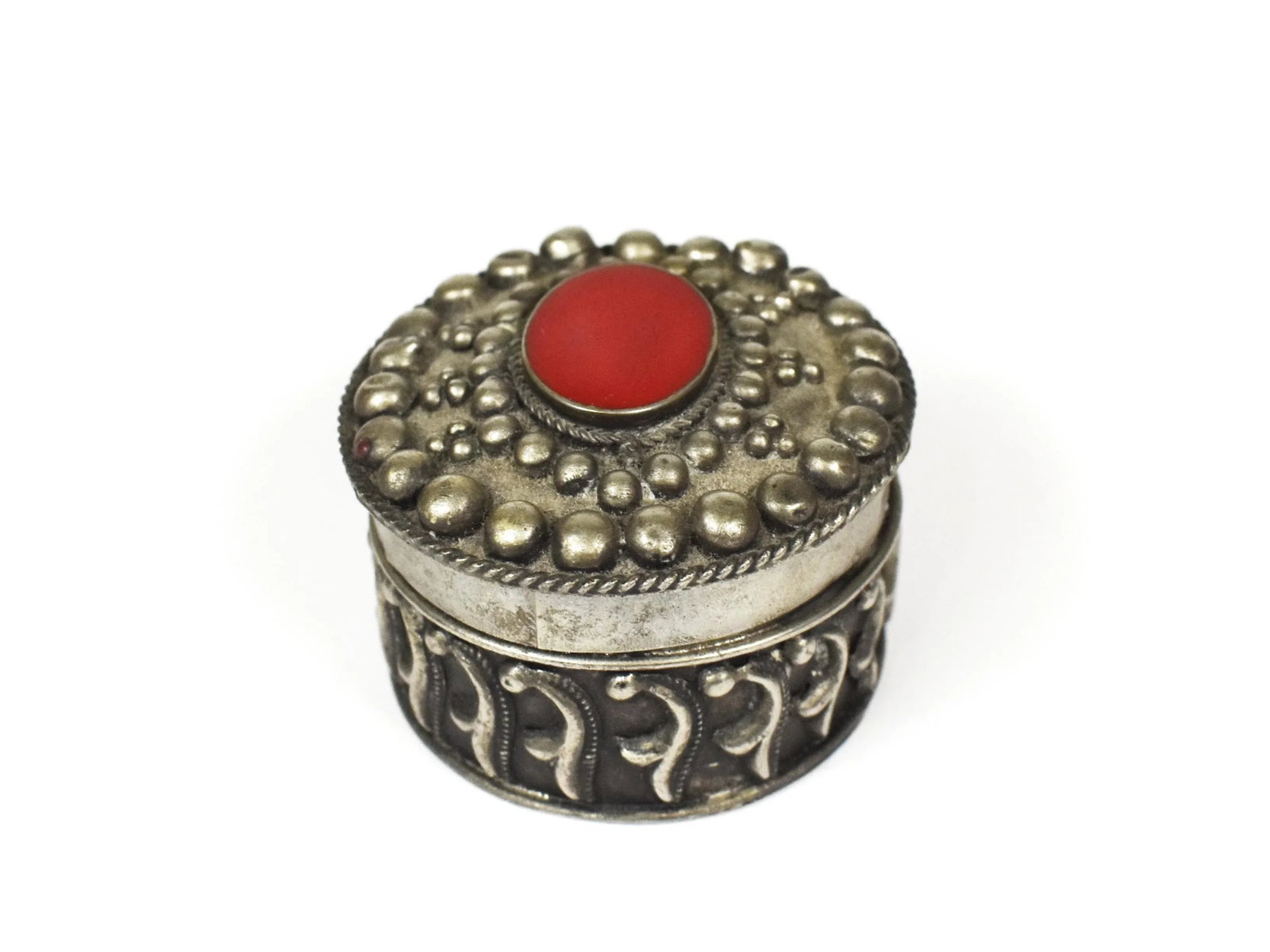 Vintage Round Embossed Silver Metal Pill Jewelry Trinket Box With Inlaid Stone - 2 Pieces - 2