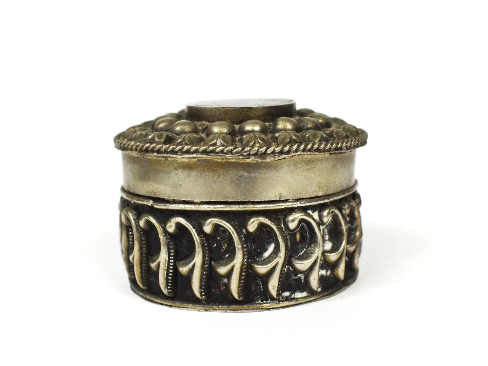 Vintage Round Embossed Silver Metal Pill Jewelry Trinket Box With Inlaid Stone - 2 Pieces - 7