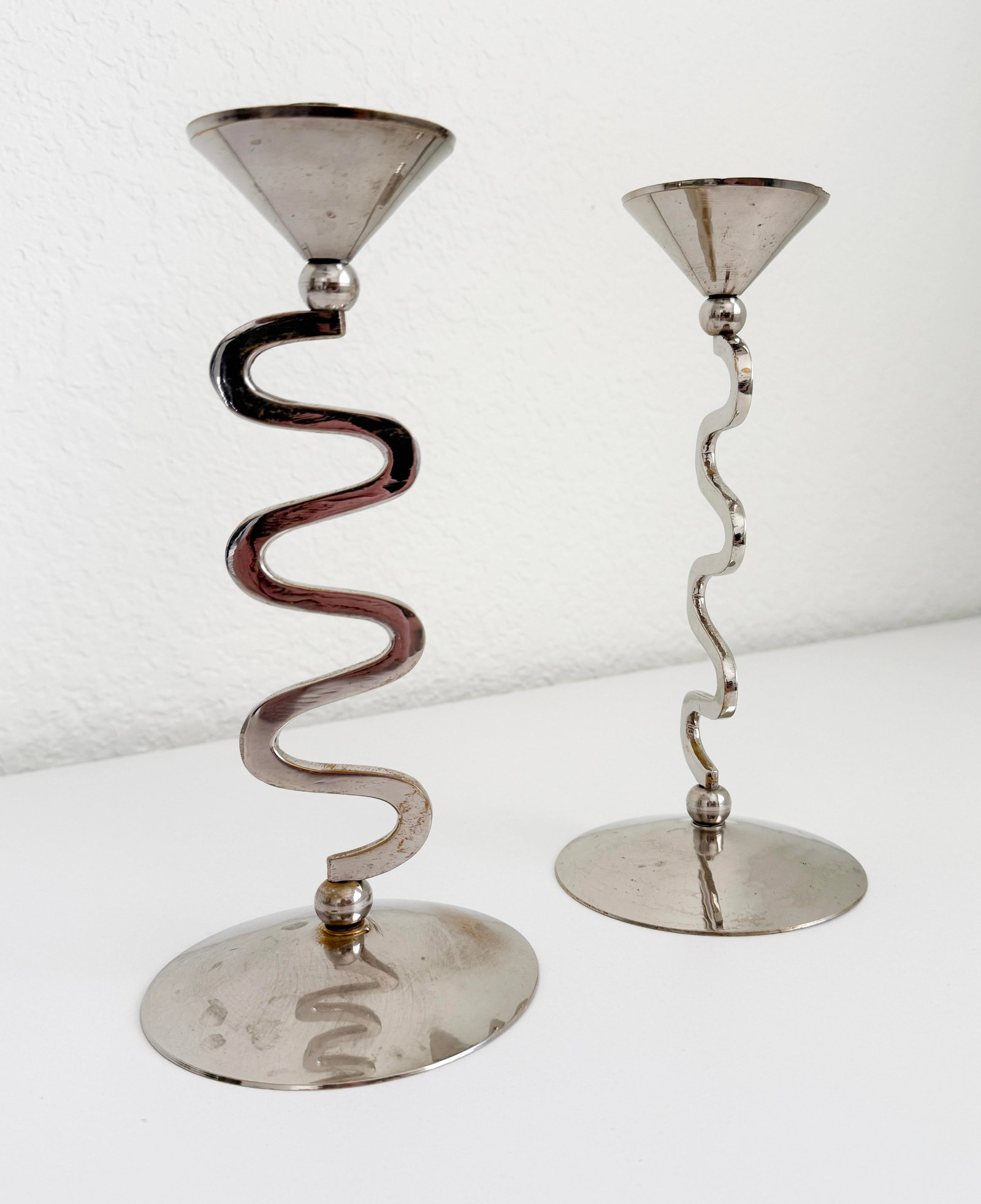 1980s Memphis Style Zig Zag Chrome Candlesticks - A Pair - 4