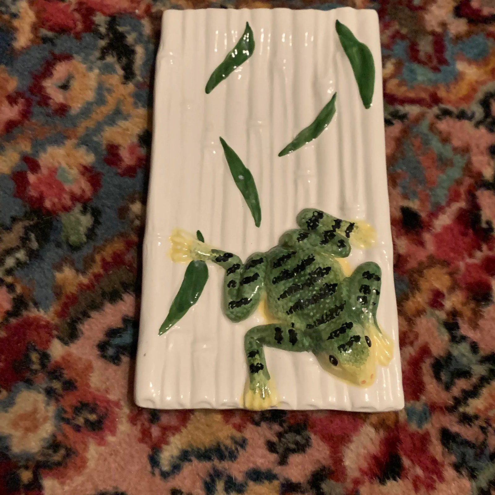 Italian Majolica Vietri Frog and Faux Bois Plate - 12