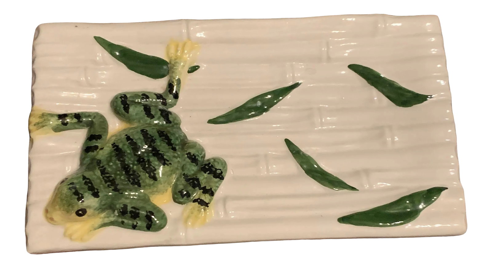 Italian Majolica Vietri Frog and Faux Bois Plate: Vietri Italian Majolica of a frog climbing up bamboo shoots. This plate is more of a catch all type plate. Good for holding pocket change or your keys. I believe you can eat off of it too if you so ch