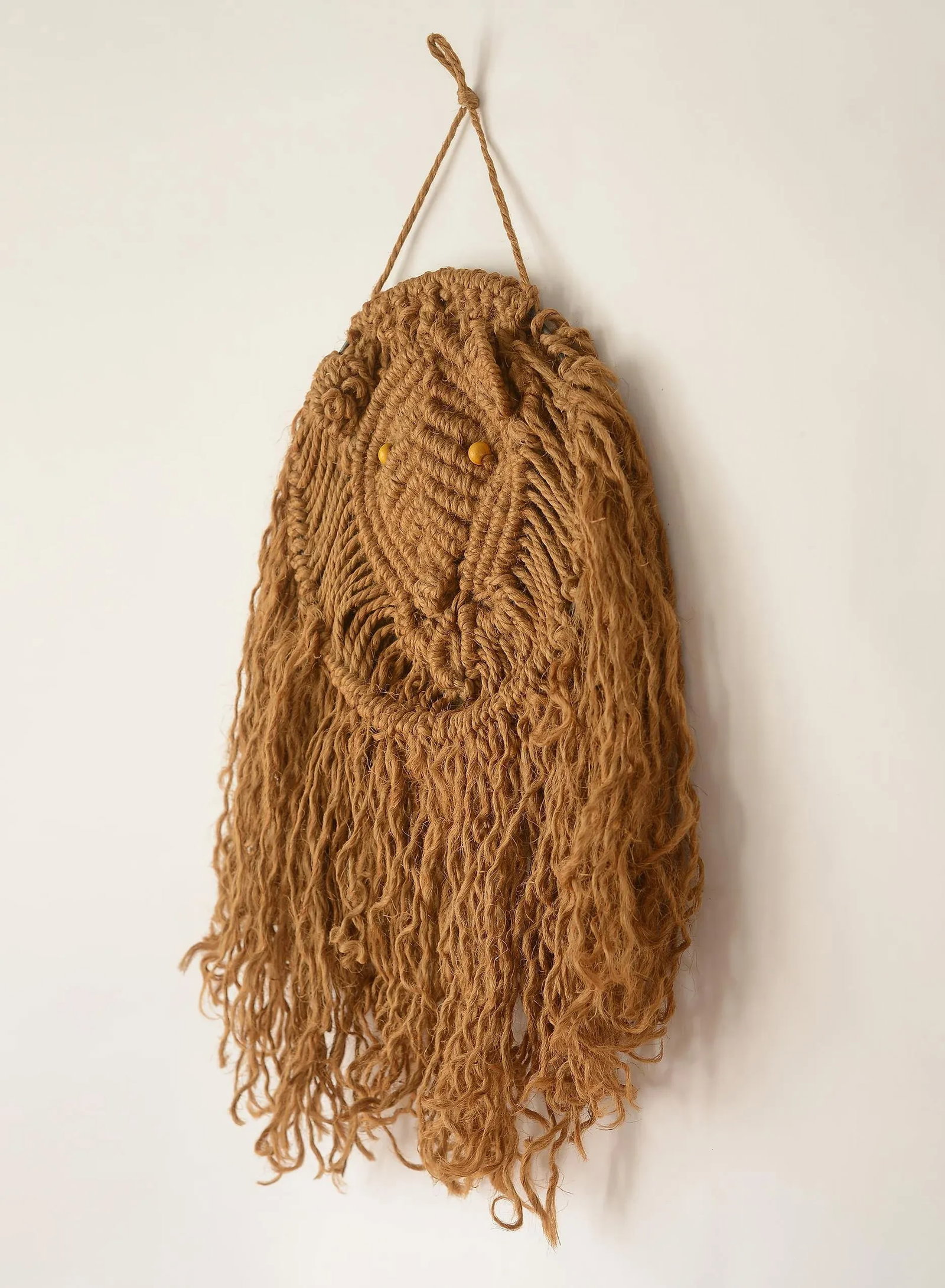 Vintage 1970s Boho Lion Head Jute Macrame Wall Hanging - 9