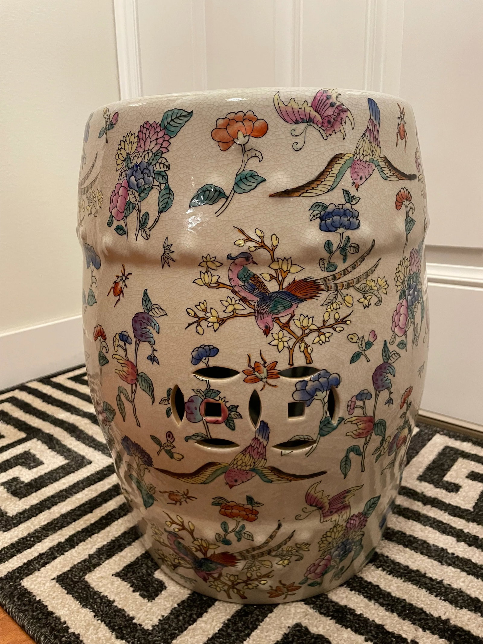Chinoiserie Famille Rose Floral and Fauna Porcelain Garden Stool Seat - 7