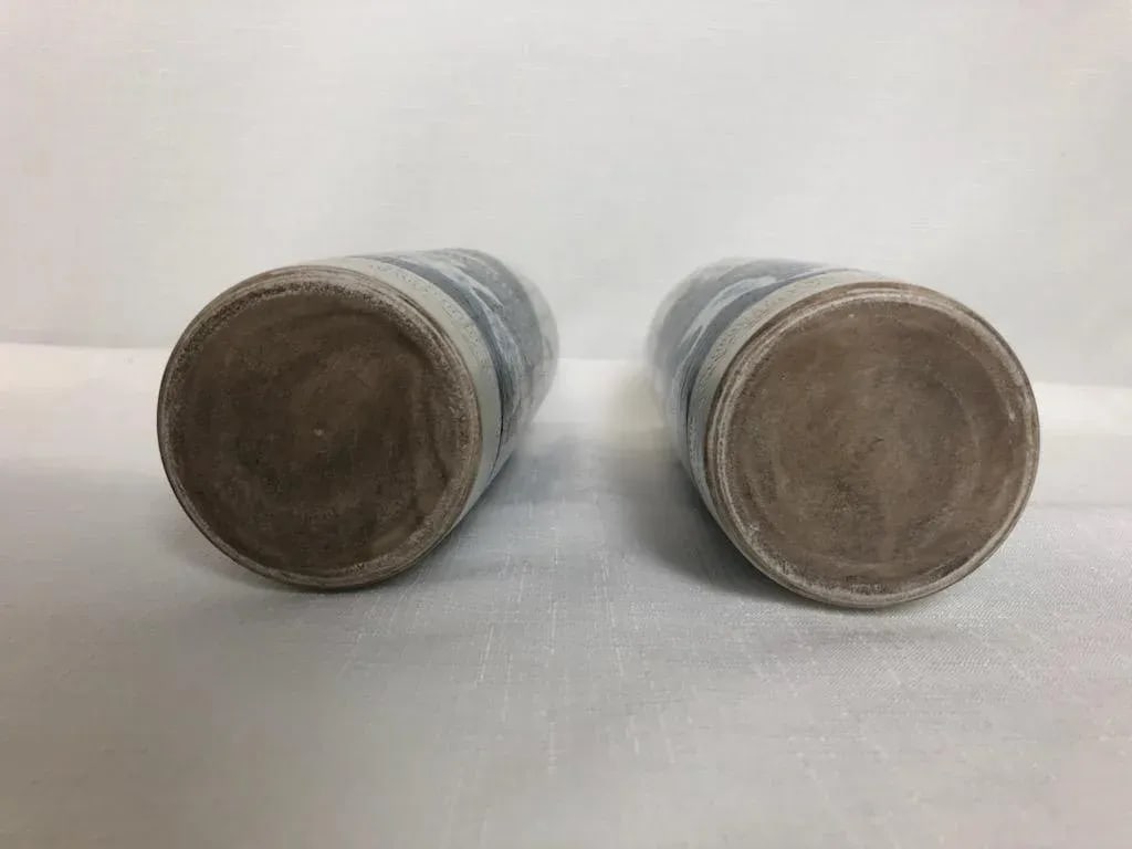 Mid 19th Century Chinese Porcelain Sleeve Vases - A Pair - 10