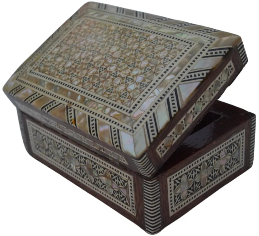 Mid 20th Century Mother-Of-Pearl Inlaid Moorish Box - 4