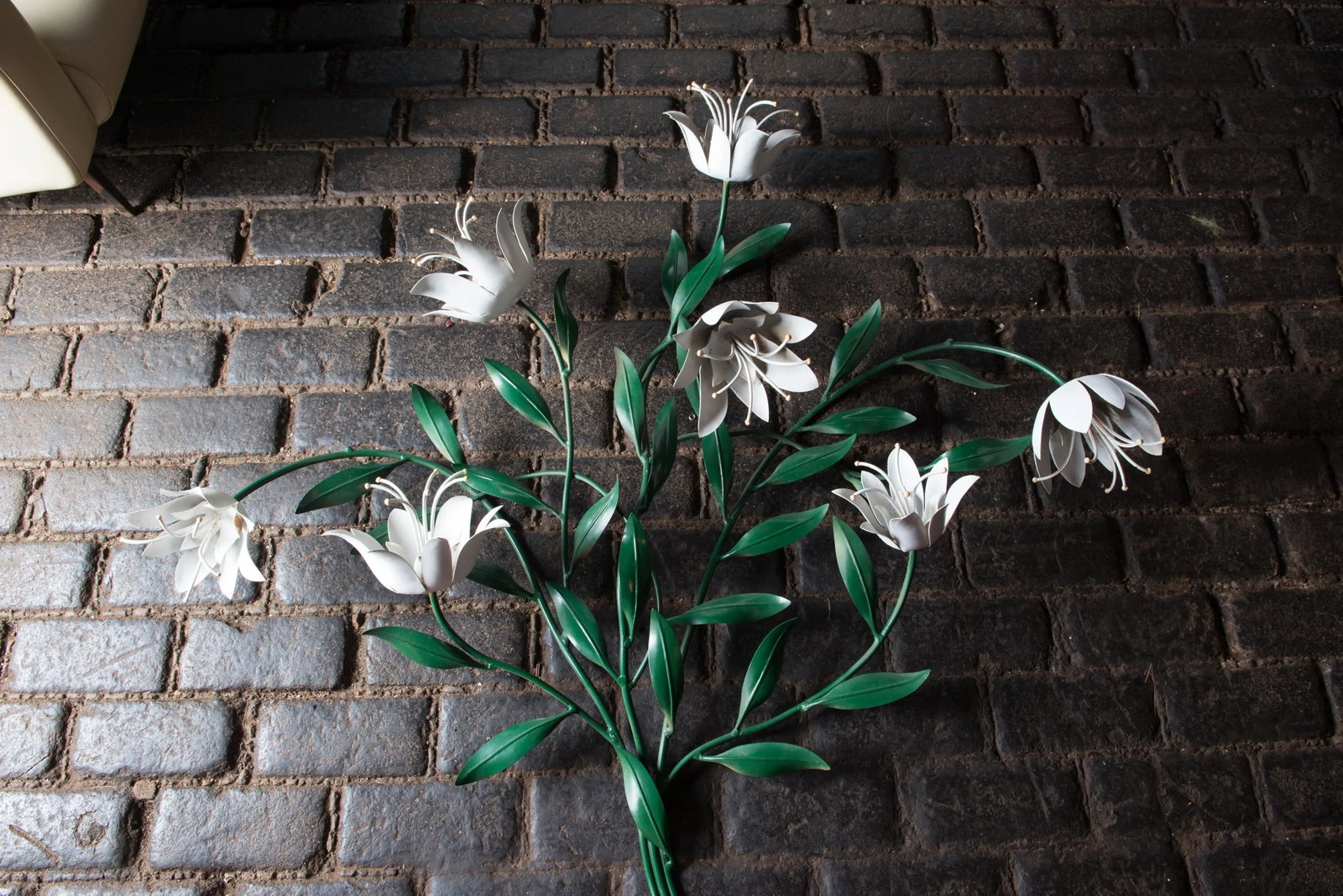 Large Italian Wrought Iron Tulip Wall Decoration - 2