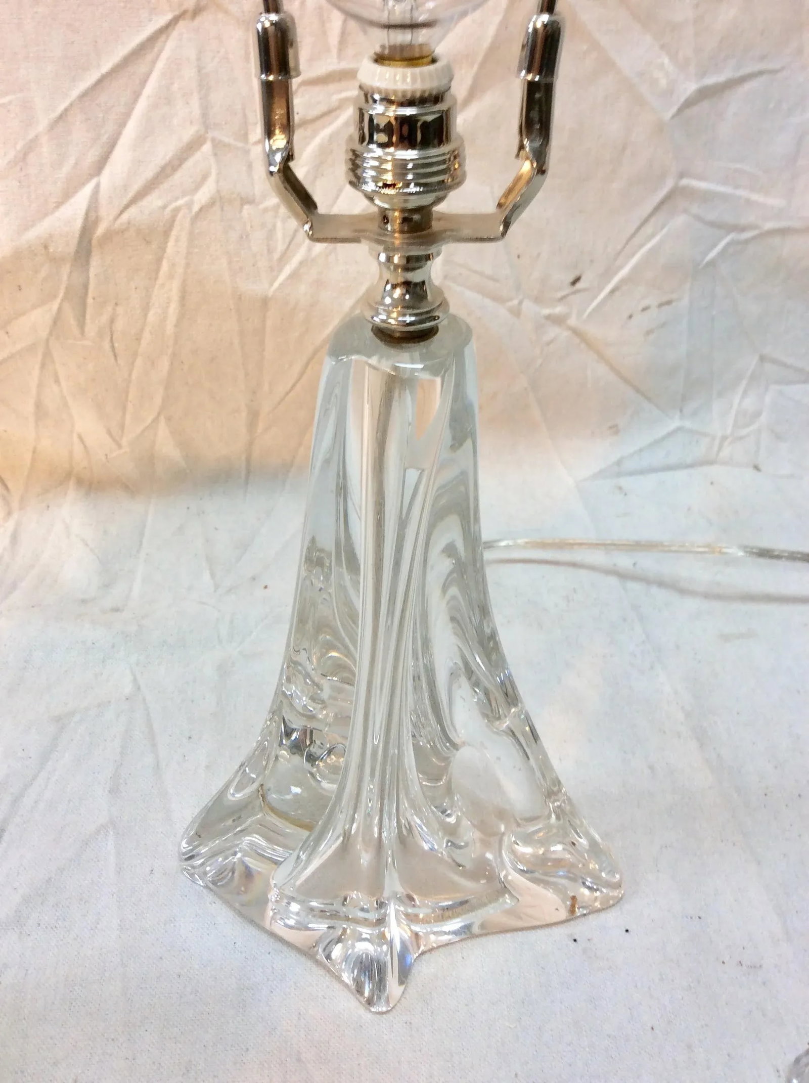 Mid 20th Century French Art Glass Table Lamp - 9