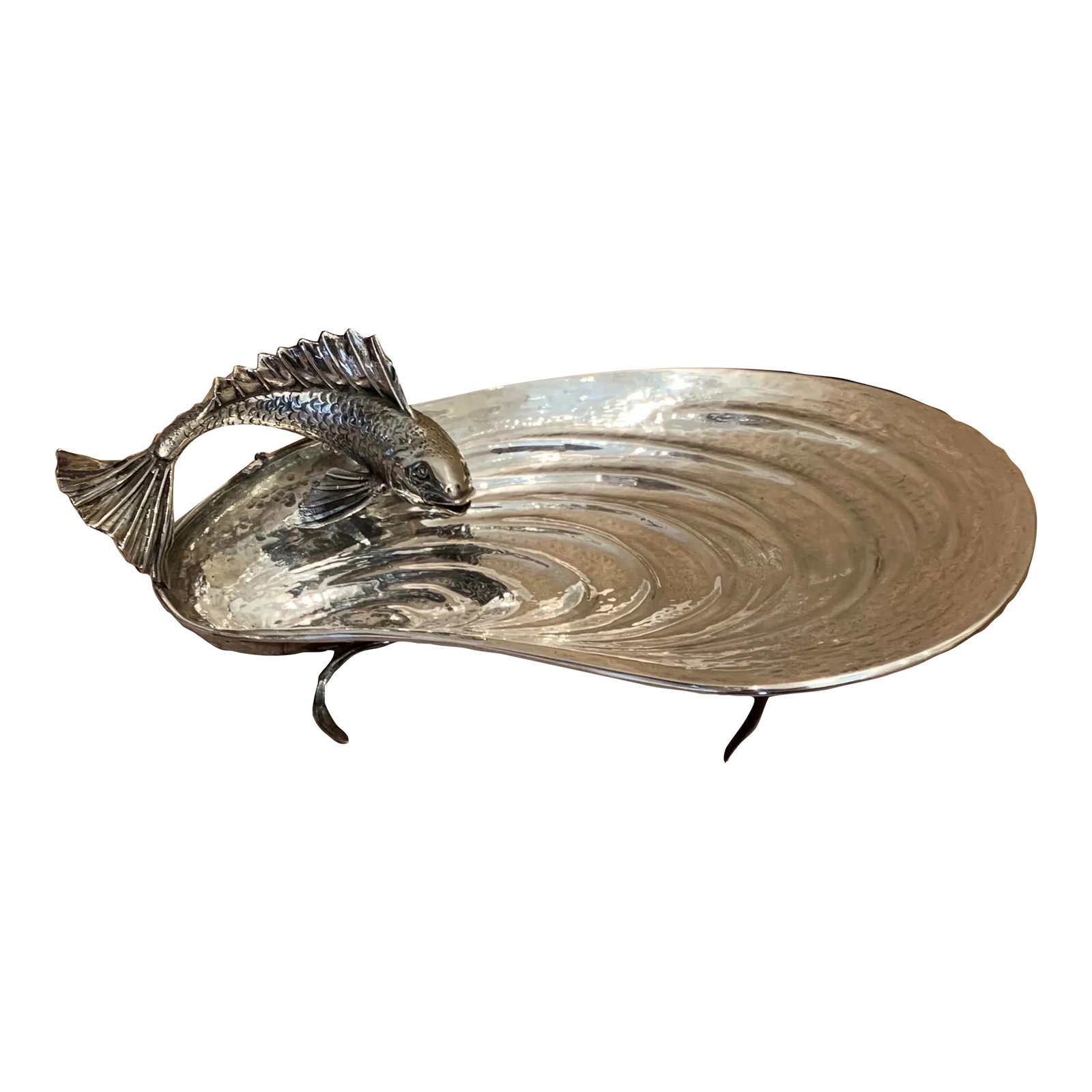 Vintage Metal Serving Plate: Vintage metal serving dish in the form of a shell with a fish handle. Condition: Alterations: Original Condition Unaltered Imperfections: Some Imperfections Condition Notes: Excellent condition