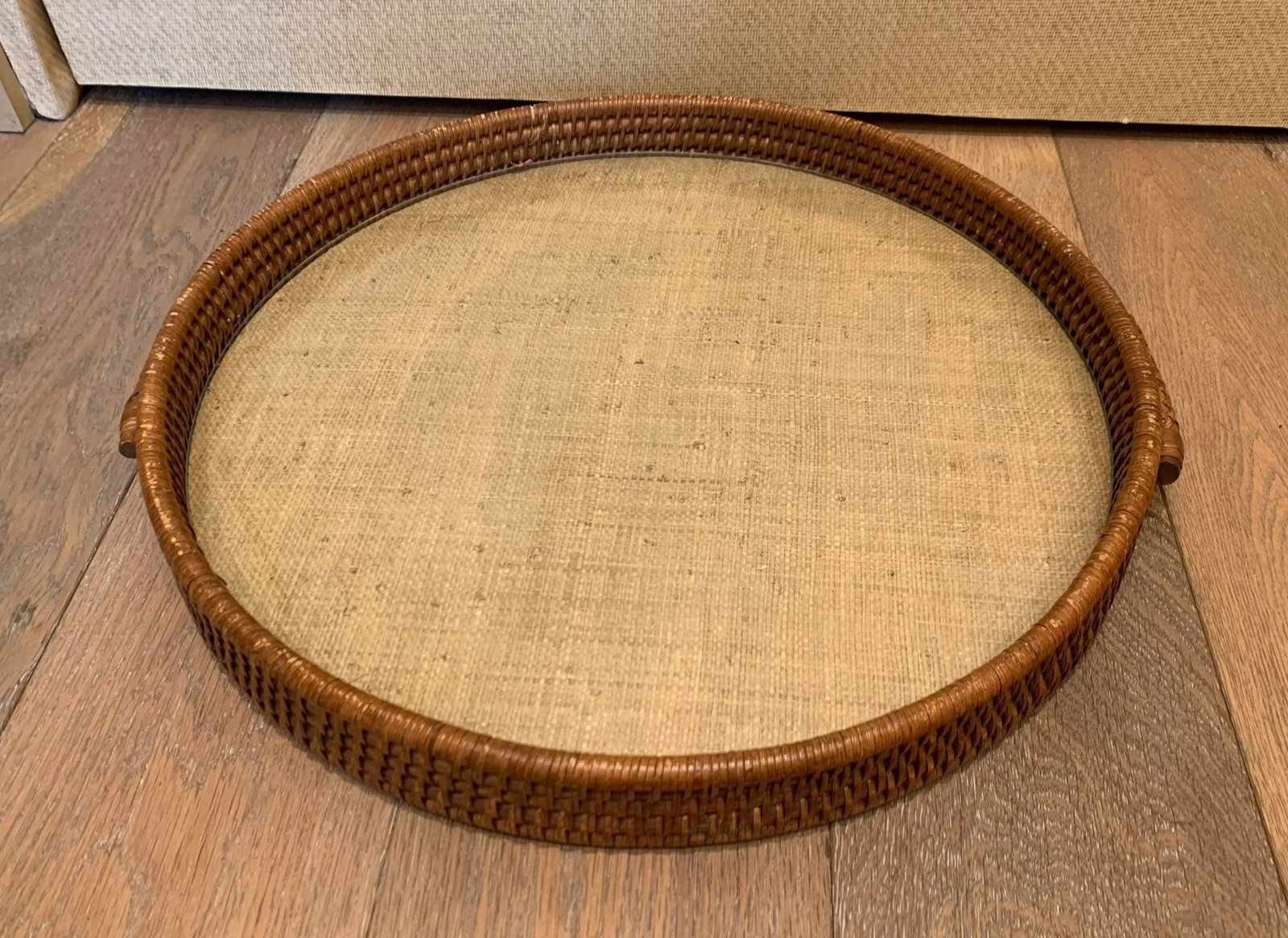 Vintage Wicker Tray With Glass Insert - 6