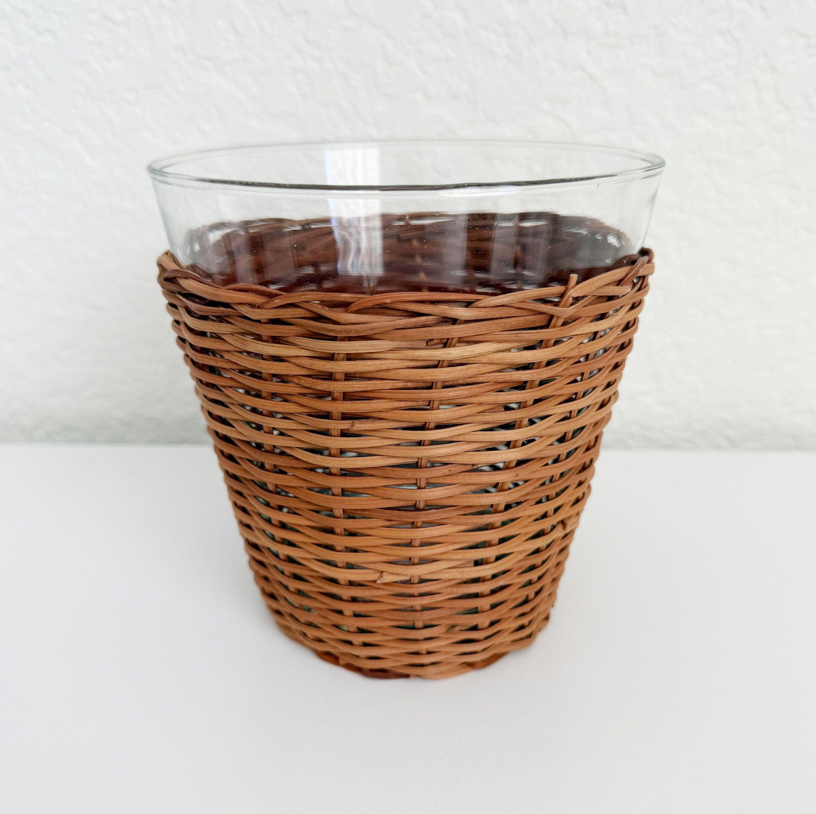 Vintage Wicker & Glass Drink Set, Ice Bucket & 8 Glasses - 2