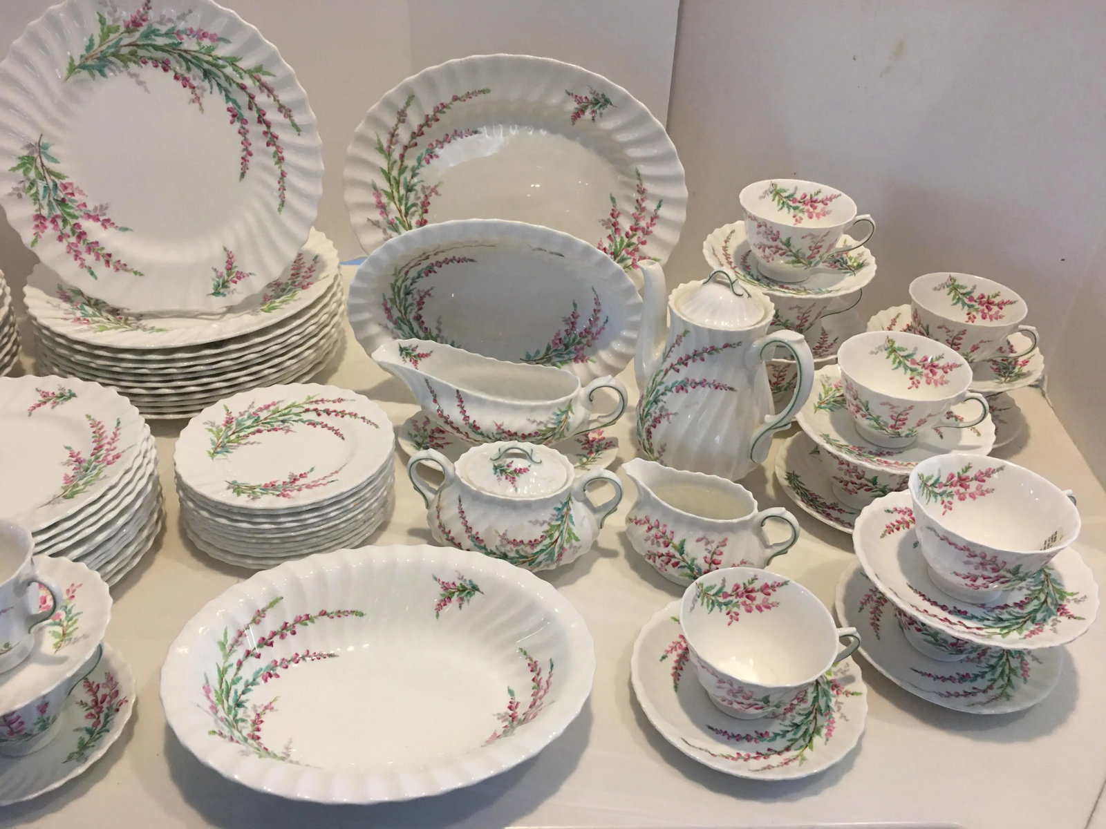 Royal Doulton Bell Heather Hand Painted 80 Piece China Set - 3