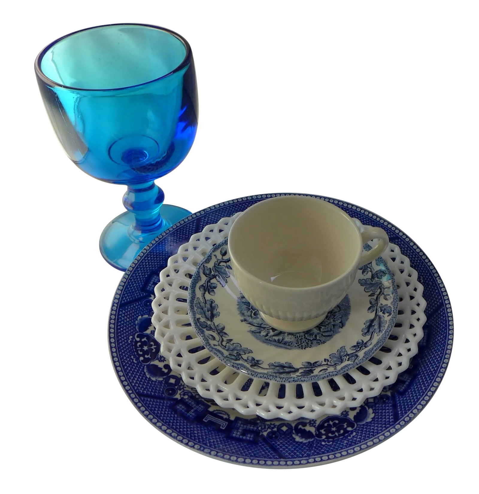 Vintage Mismatched Lunch Settings - Set of 5: Set of five mismatched blue and white china and glass ware design for you and your guest. Blue willow Vintage lunch plate with Asian design blue and white, marked" Japan," in very good condition.