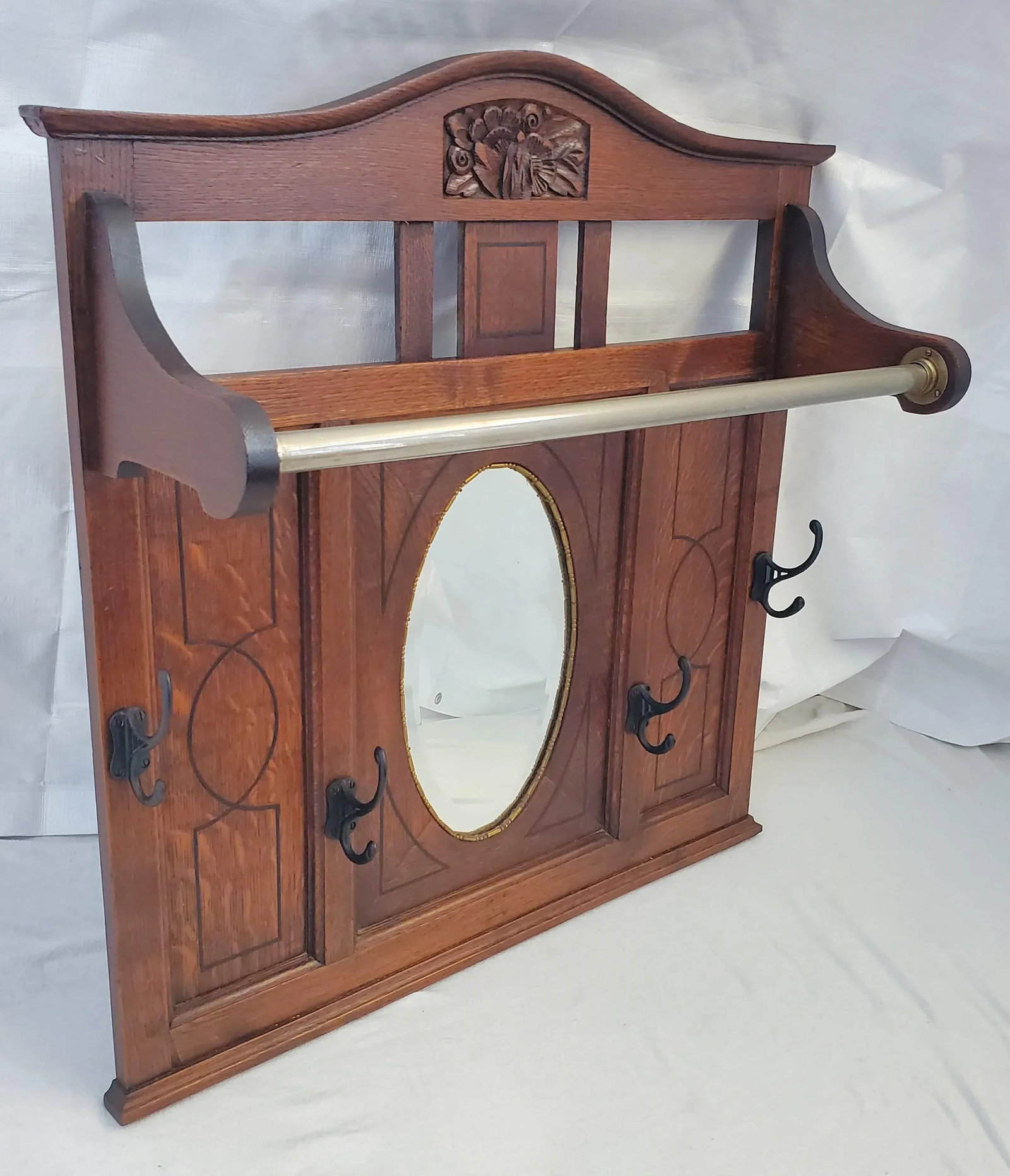 Antique 1910s Arts & Crafts Oak Entry Way / Hall Mirror With Hooks and Hanging Bar - 3