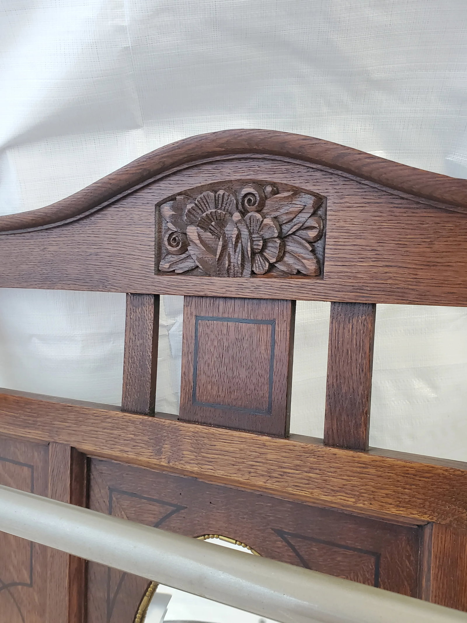 Antique 1910s Arts & Crafts Oak Entry Way / Hall Mirror With Hooks and Hanging Bar - 5