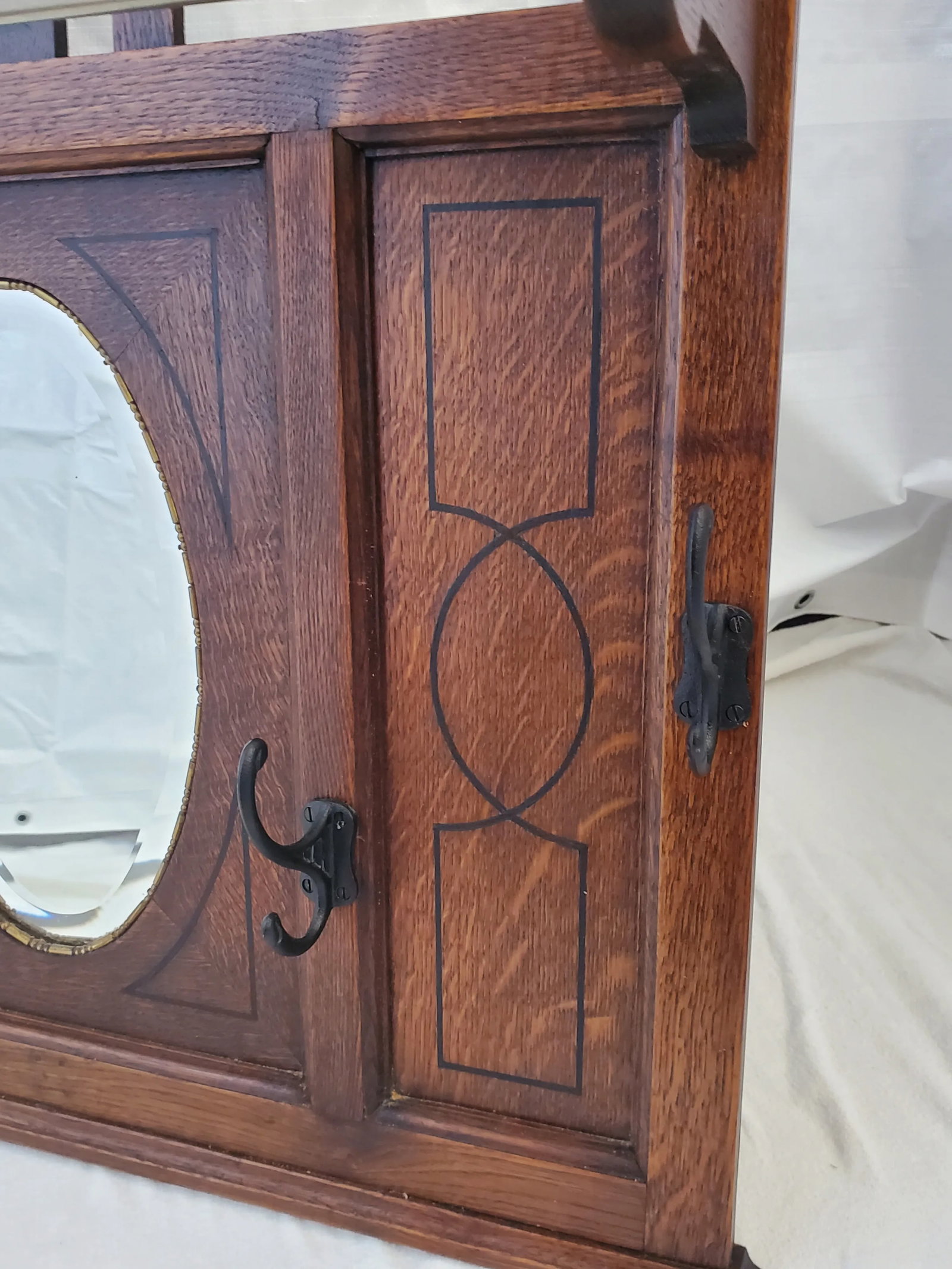 Antique 1910s Arts & Crafts Oak Entry Way / Hall Mirror With Hooks and Hanging Bar - 8